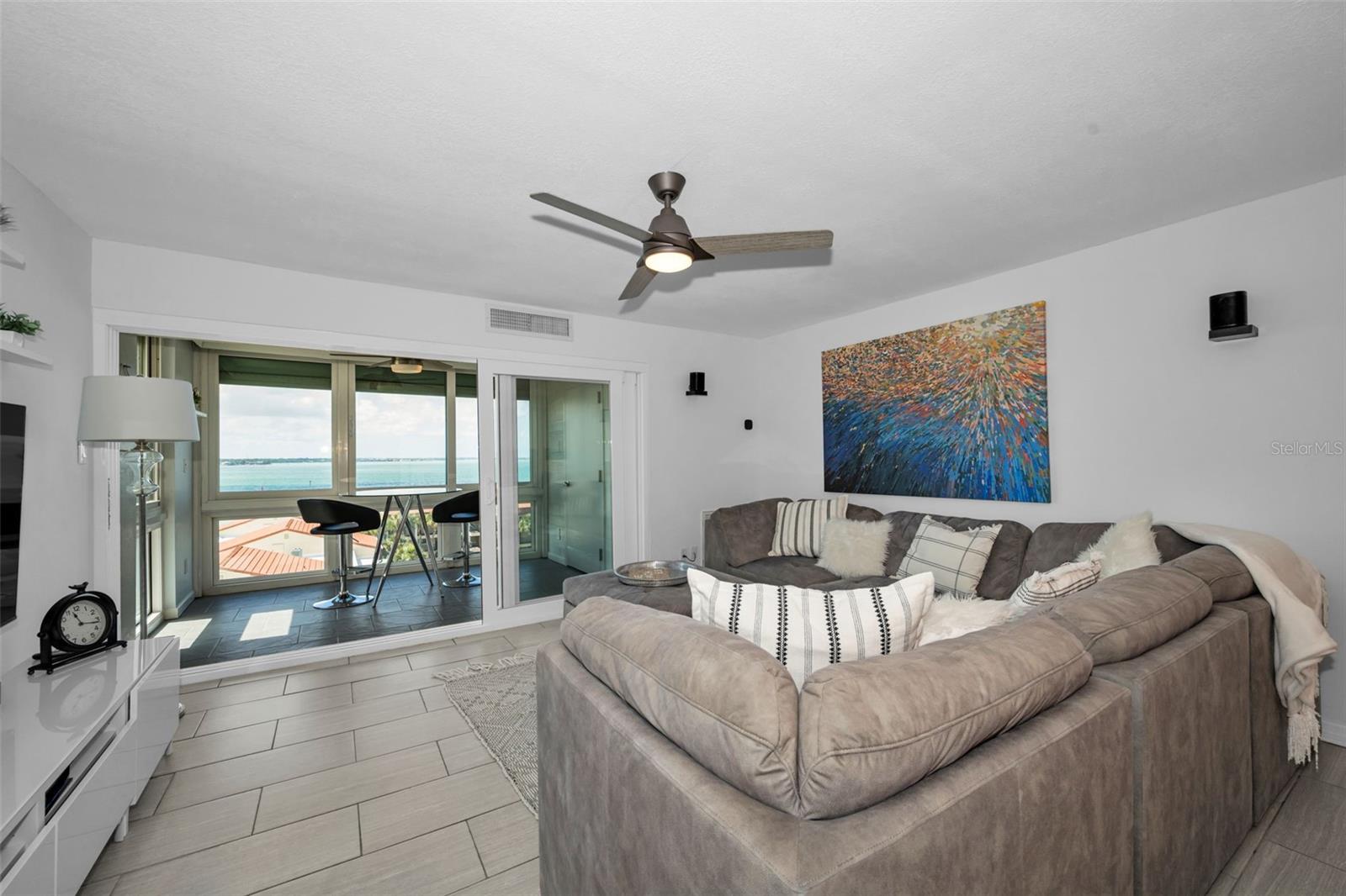 855 BAYWAY BLVD #708, CLEARWATER BEACH, FL, 33767
