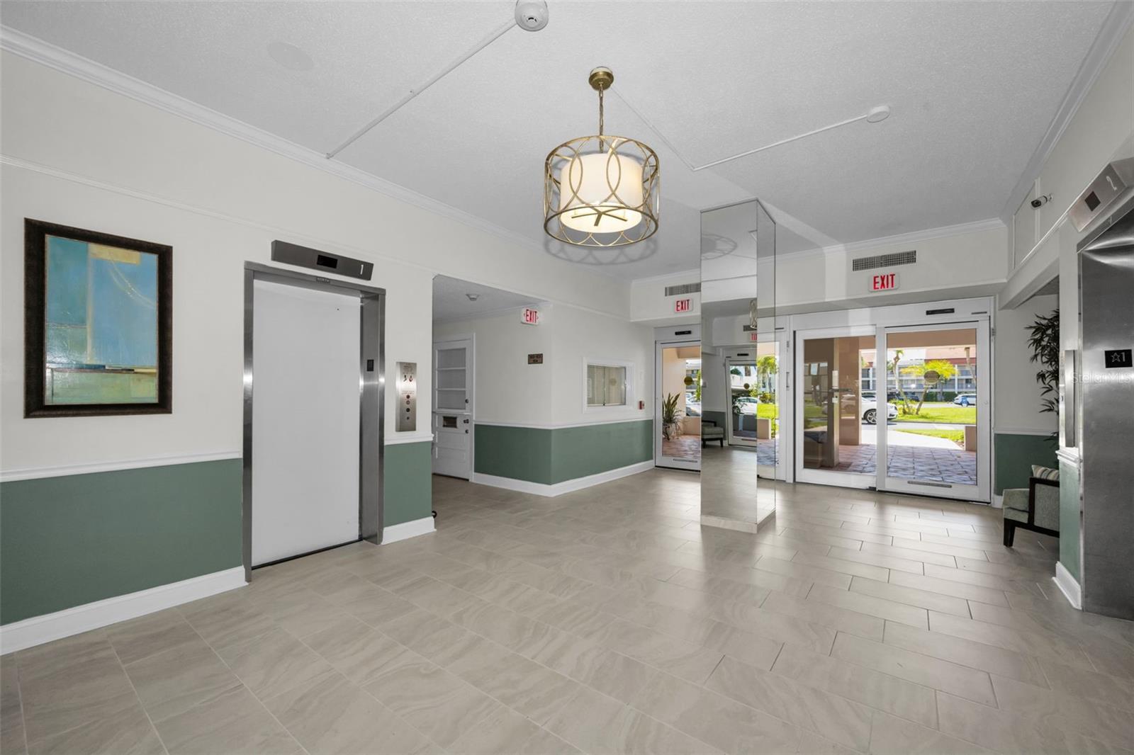 855 BAYWAY BLVD #708, CLEARWATER BEACH, FL, 33767
