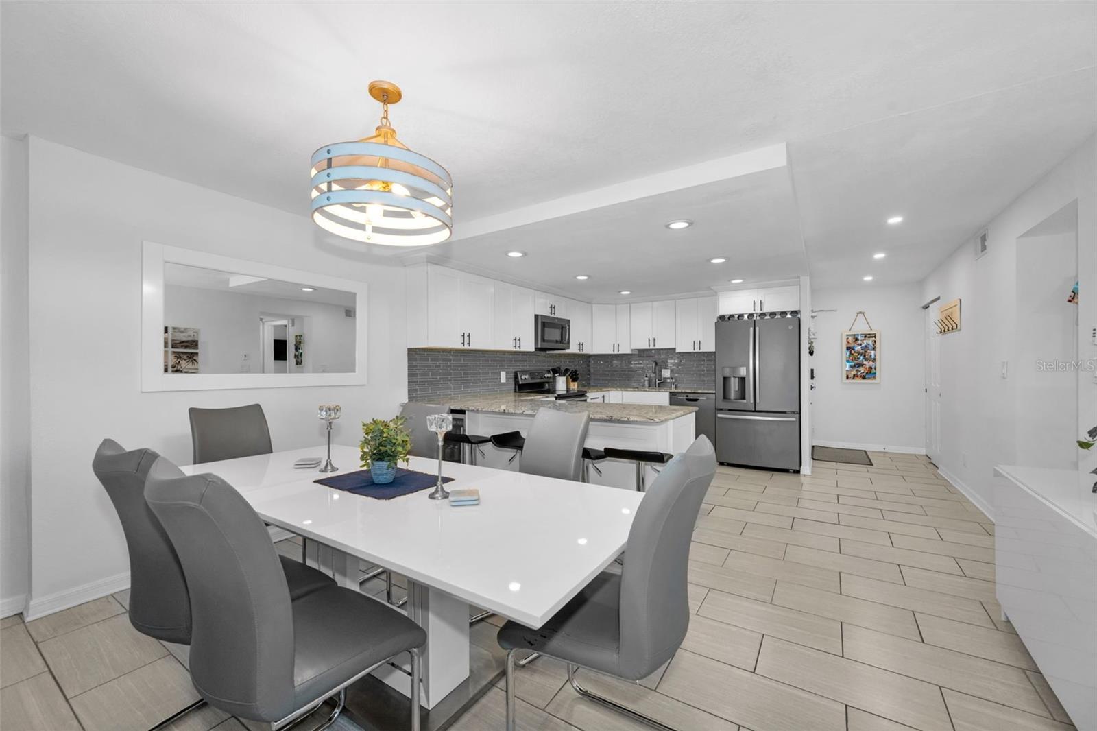 855 BAYWAY BLVD #708, CLEARWATER BEACH, FL, 33767