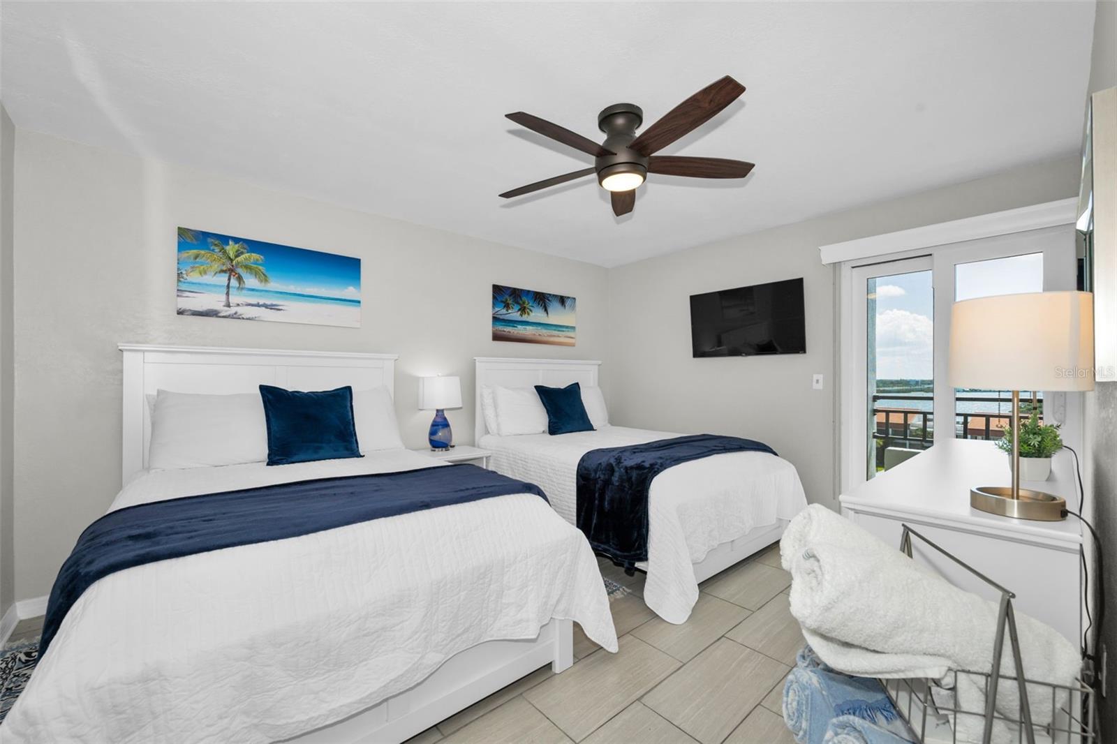 855 BAYWAY BLVD #708, CLEARWATER BEACH, FL, 33767