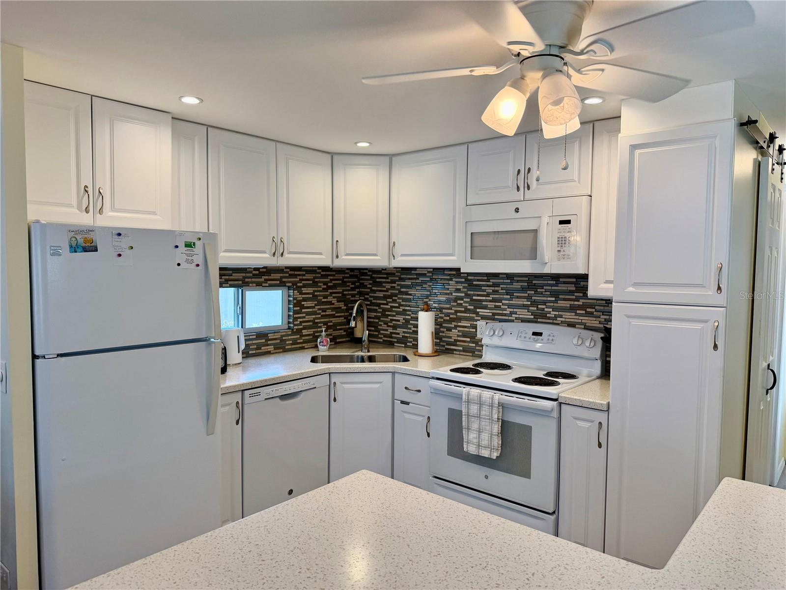 34527 VIOLET DR N, PINELLAS PARK, FL, 33781