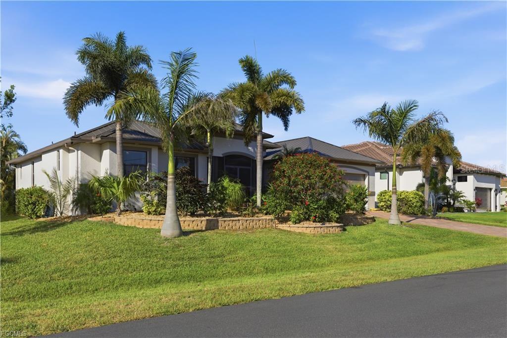 24319 CONTRA COSTA LN, PUNTA GORDA, FL, 33955