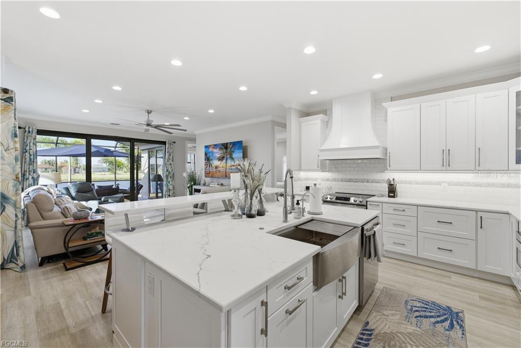 24319 CONTRA COSTA LN, PUNTA GORDA, FL, 33955
