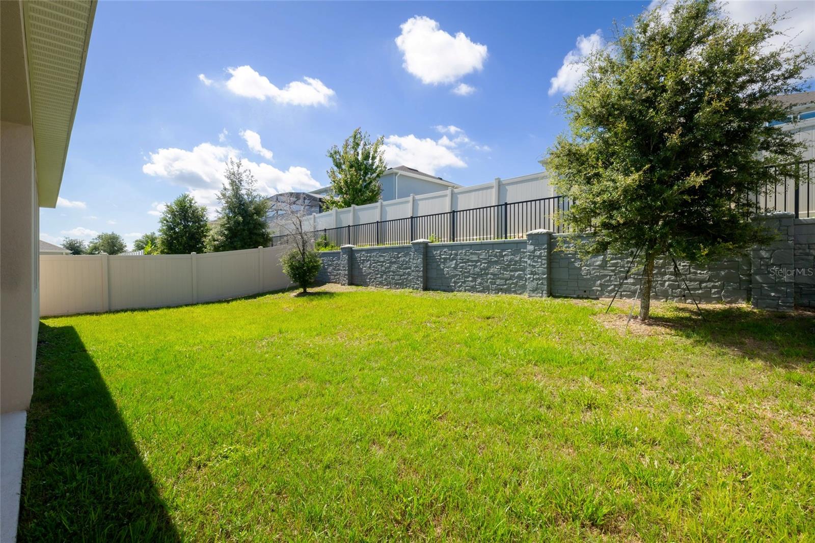 851 VINEYARD RIDGE RD NW, MINNEOLA, FL, 34715