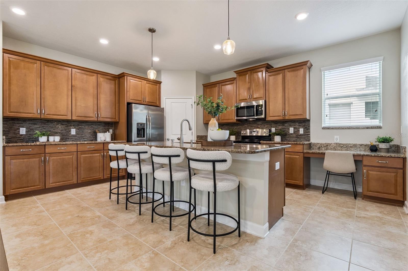 9893 PECAN HICKORY WAY, ORLANDO, FL, 32832