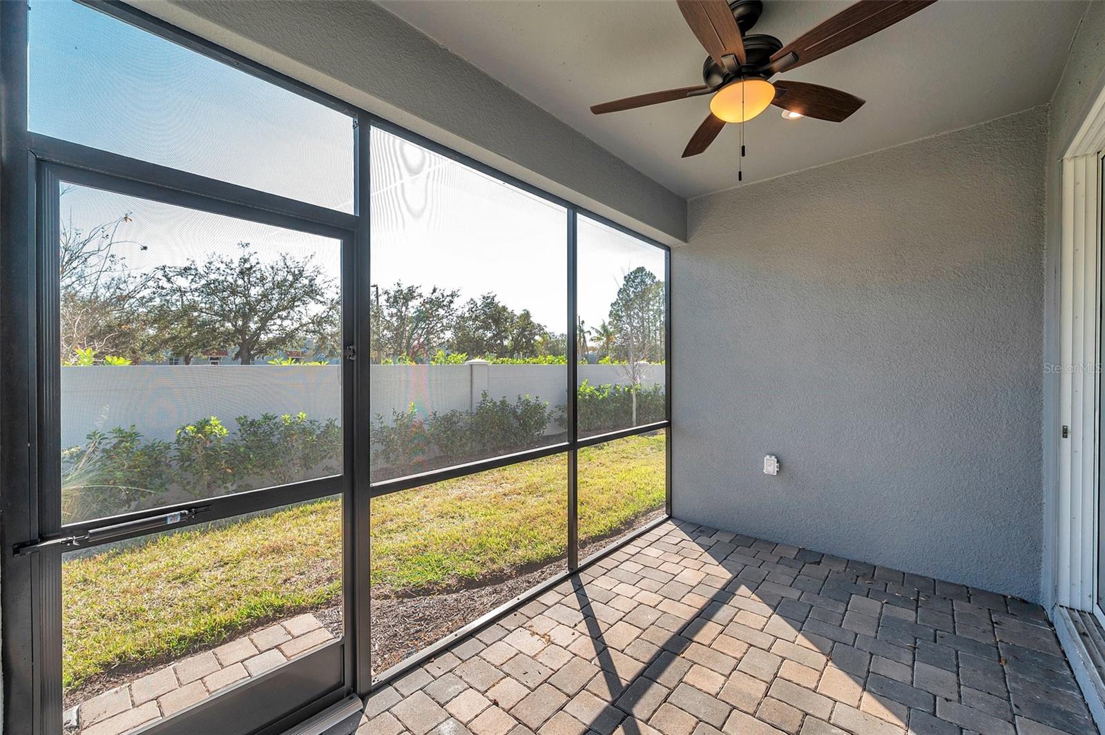 3747 LAUGHING DOVE AVE, SUN CITY CENTER, FL, 33573