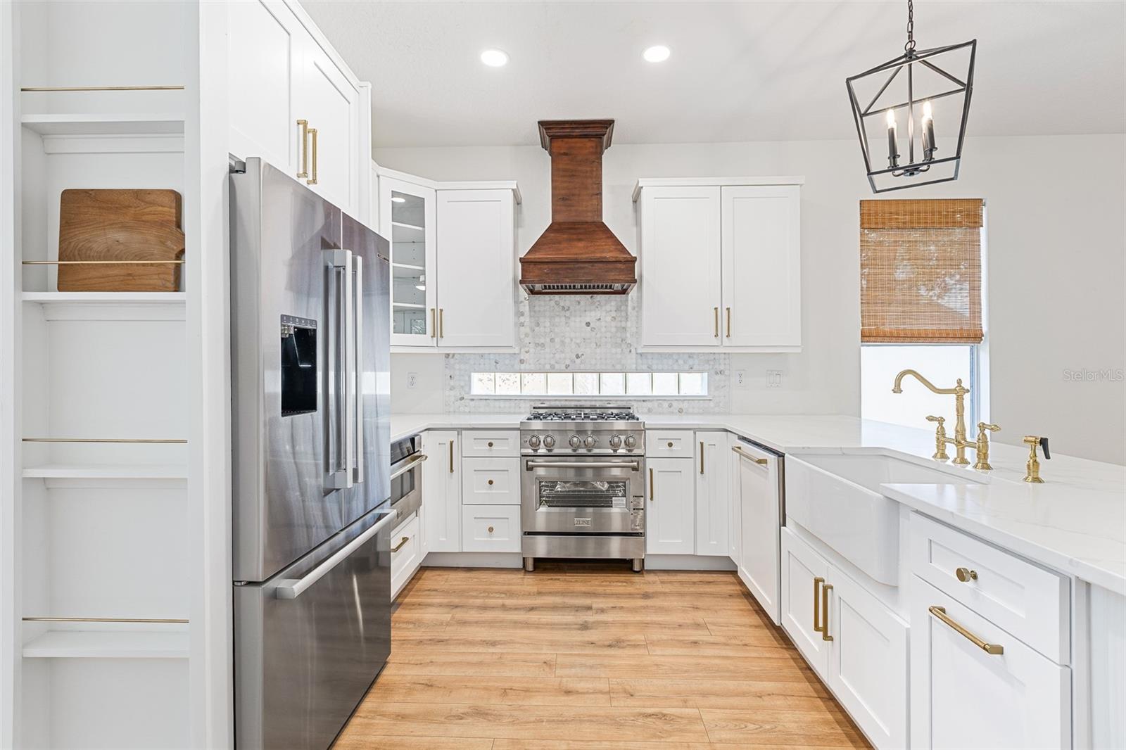33441 IRONGATE DR, LEESBURG, FL, 34788