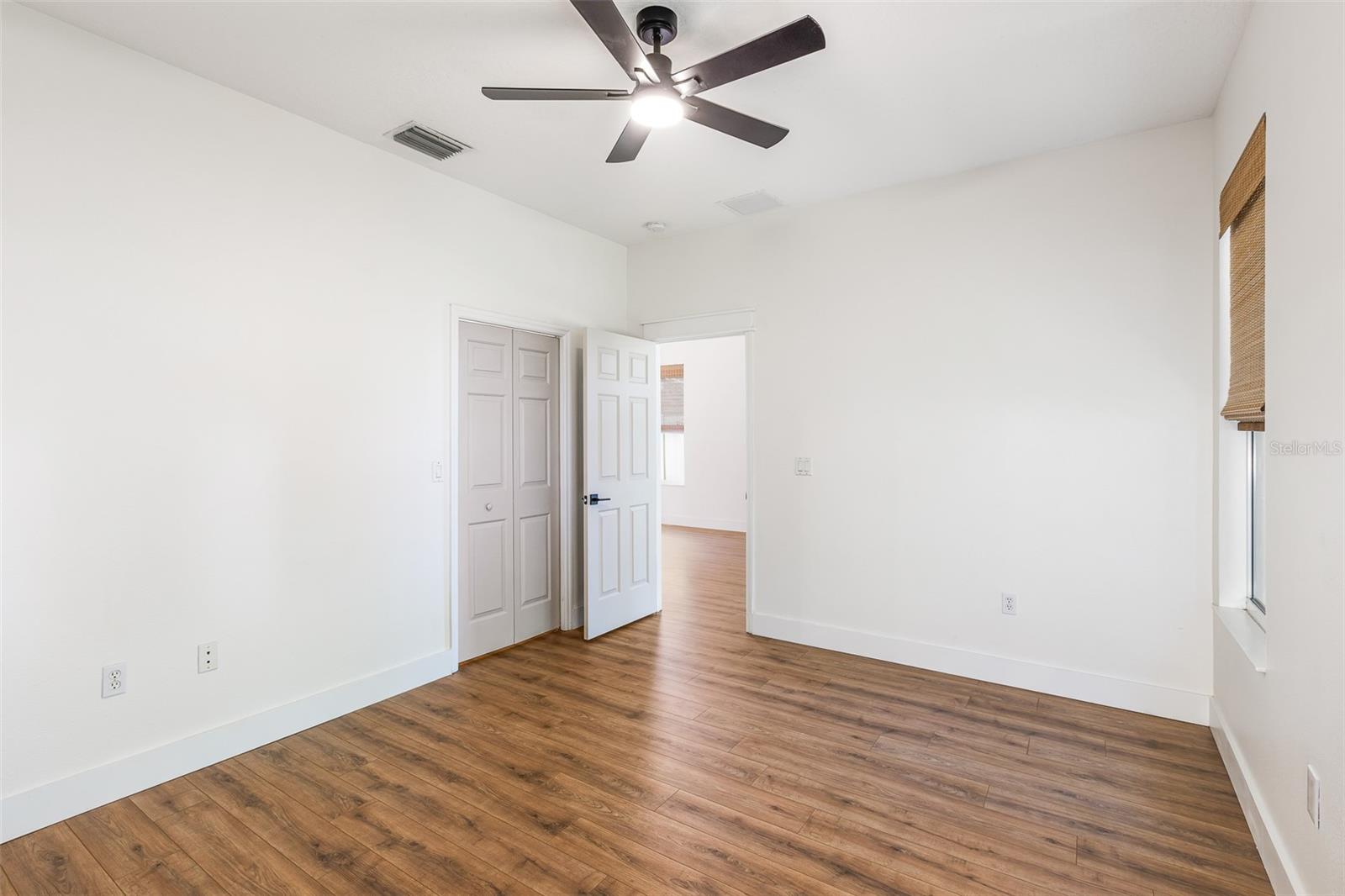 33441 IRONGATE DR, LEESBURG, FL, 34788