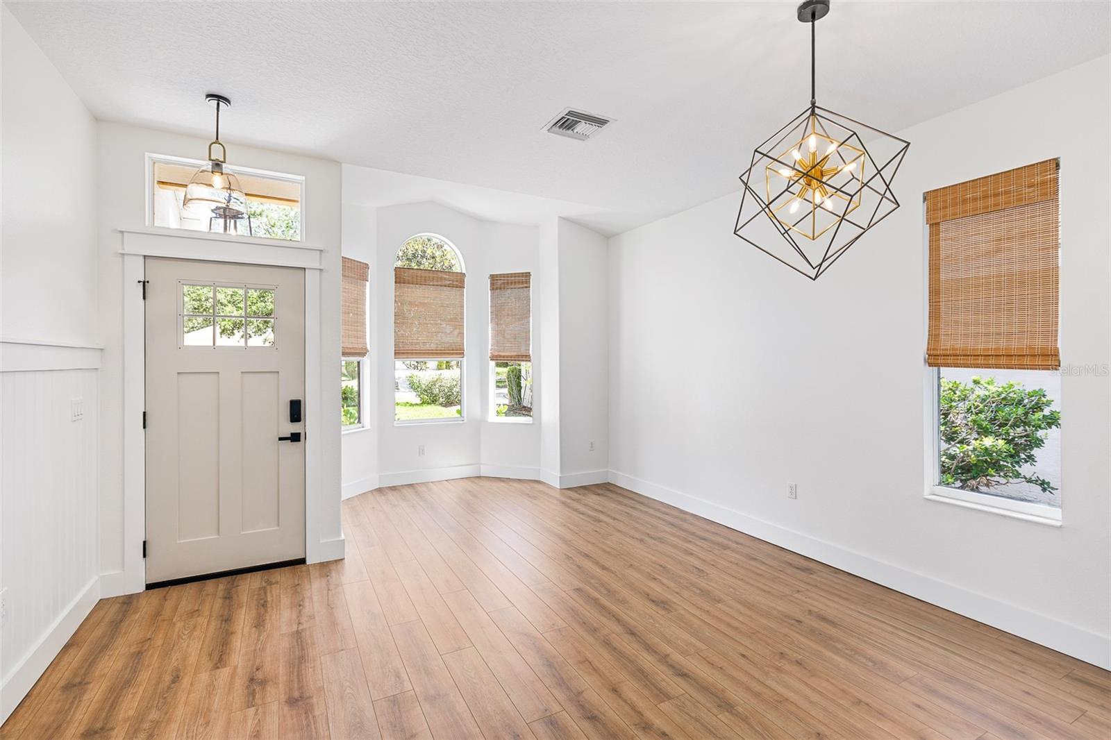 33441 IRONGATE DR, LEESBURG, FL, 34788