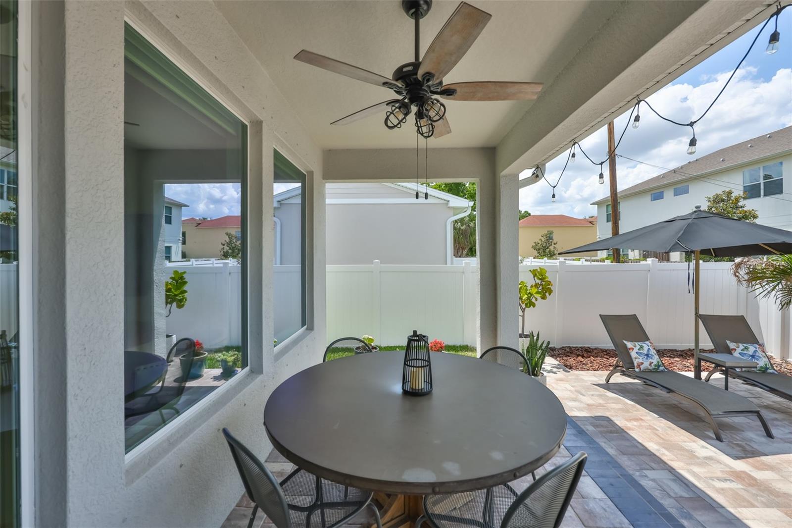 2407 W GRAY ST, TAMPA, FL, 33609