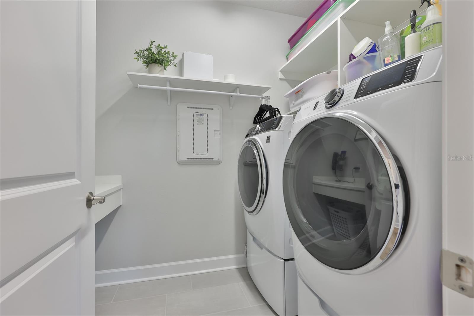 2407 W GRAY ST, TAMPA, FL, 33609