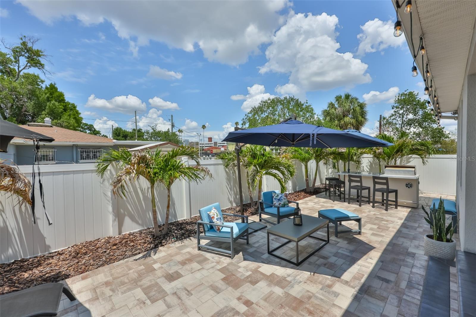 2407 W GRAY ST, TAMPA, FL, 33609