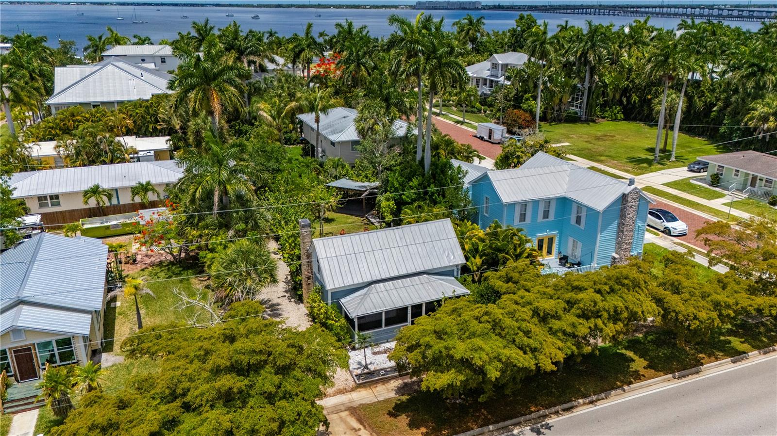756 W MARION AVE, PUNTA GORDA, FL, 33950