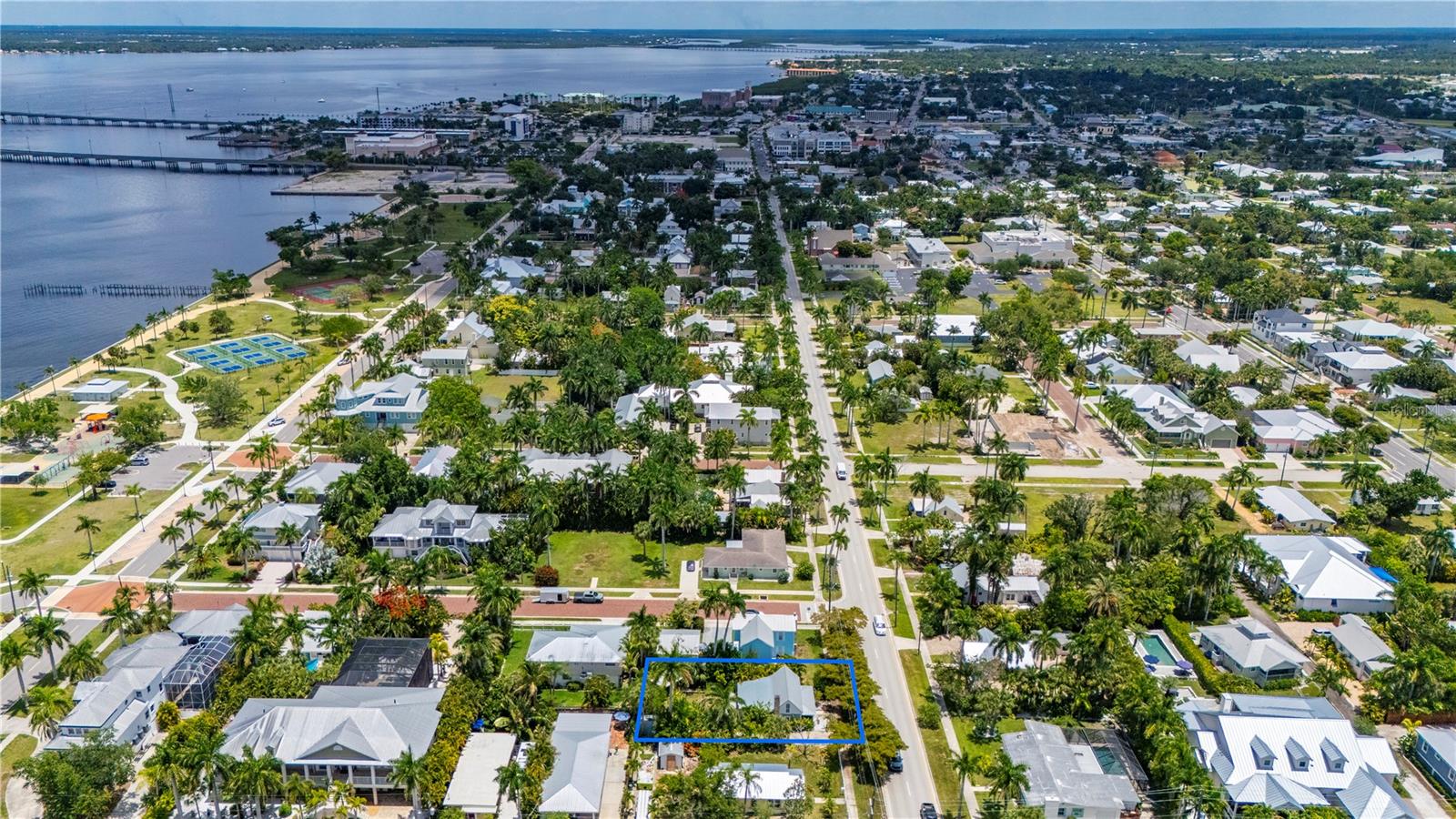 756 W MARION AVE, PUNTA GORDA, FL, 33950