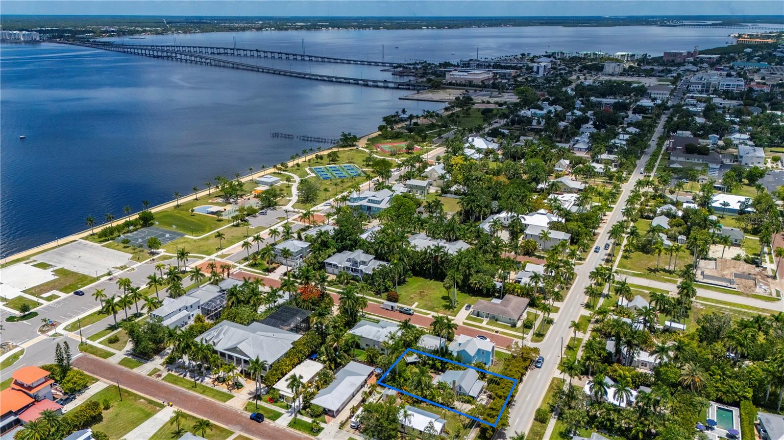 756 W MARION AVE, PUNTA GORDA, FL, 33950