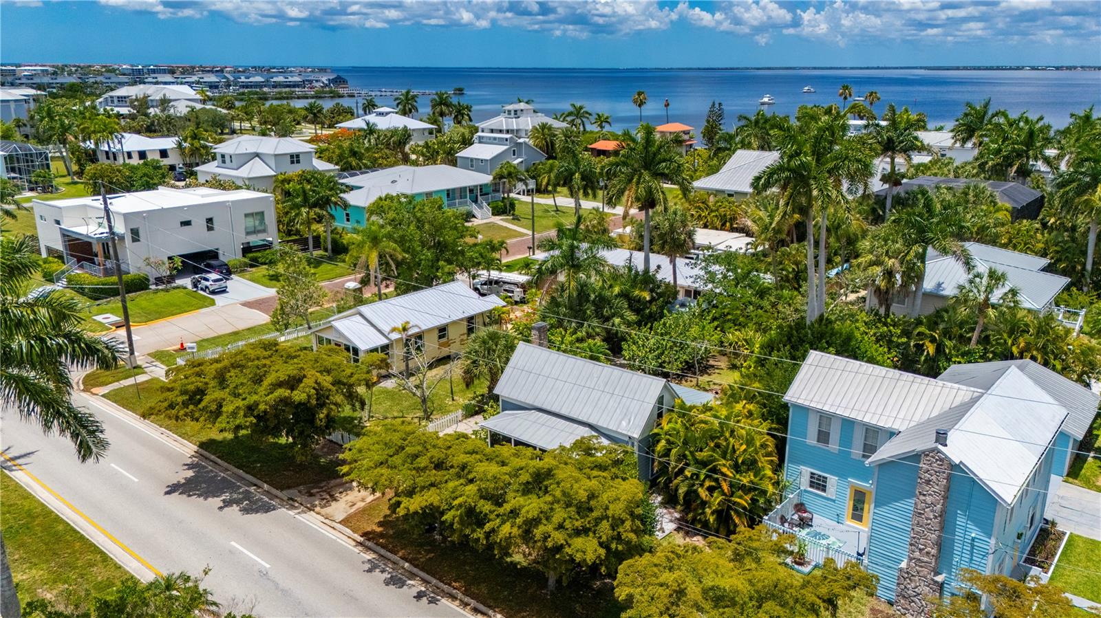 756 W MARION AVE, PUNTA GORDA, FL, 33950