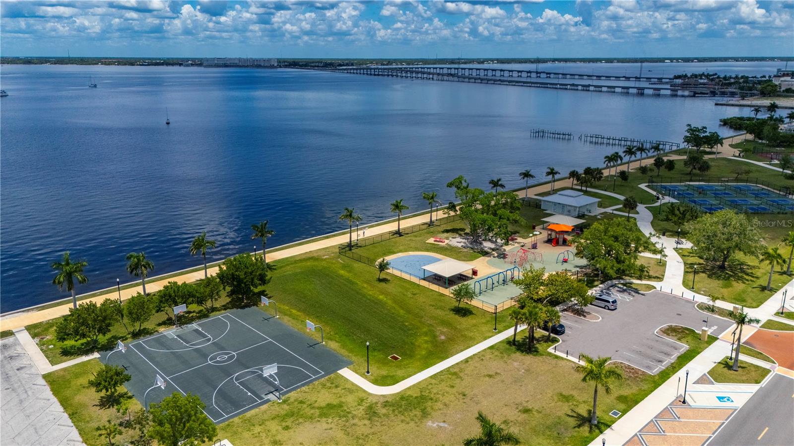 756 W MARION AVE, PUNTA GORDA, FL, 33950