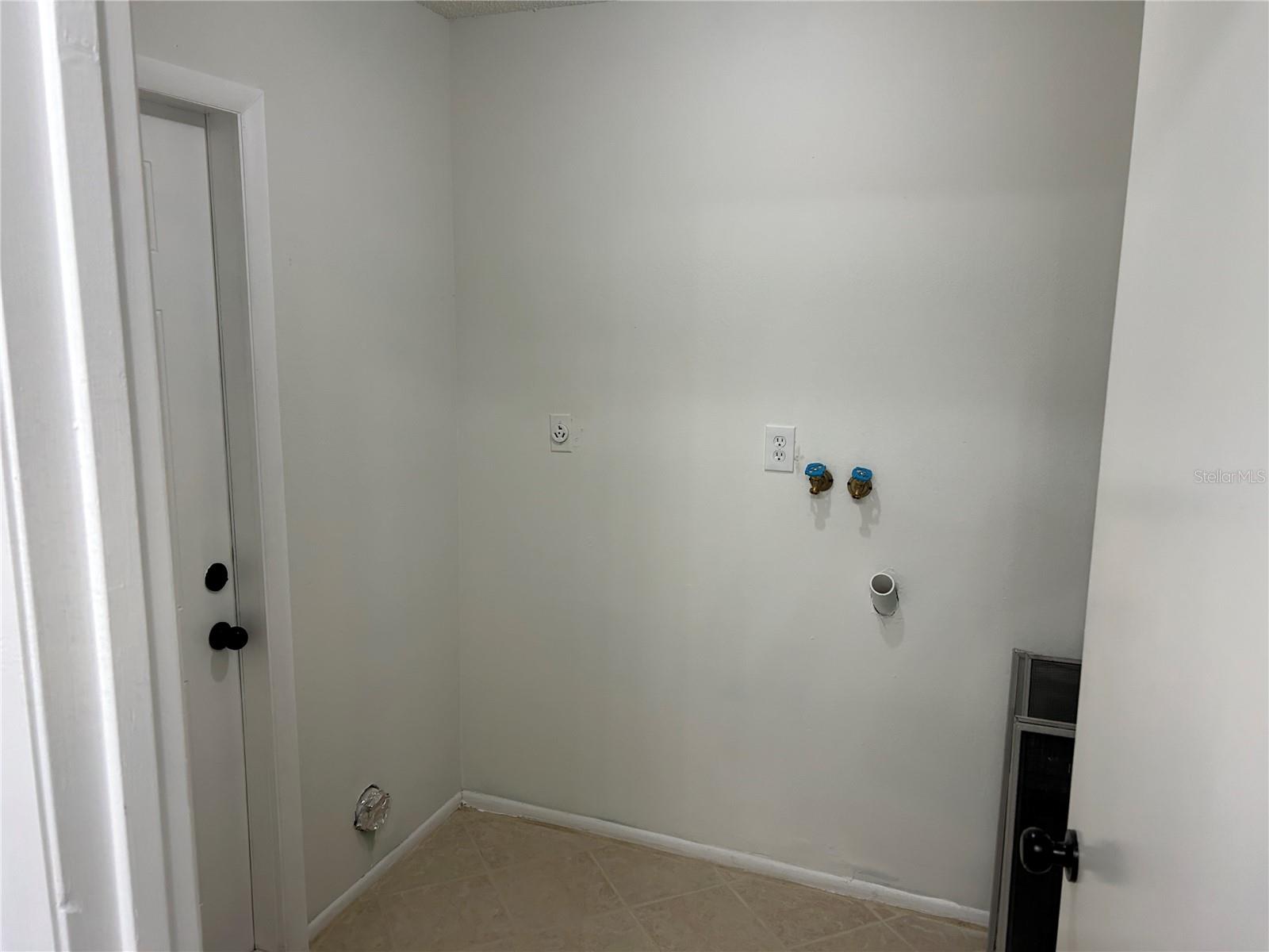 3805 11TH AVE W, BRADENTON, FL, 34205