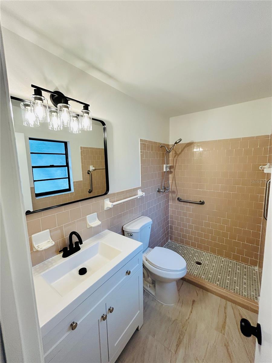 3805 11TH AVE W, BRADENTON, FL, 34205
