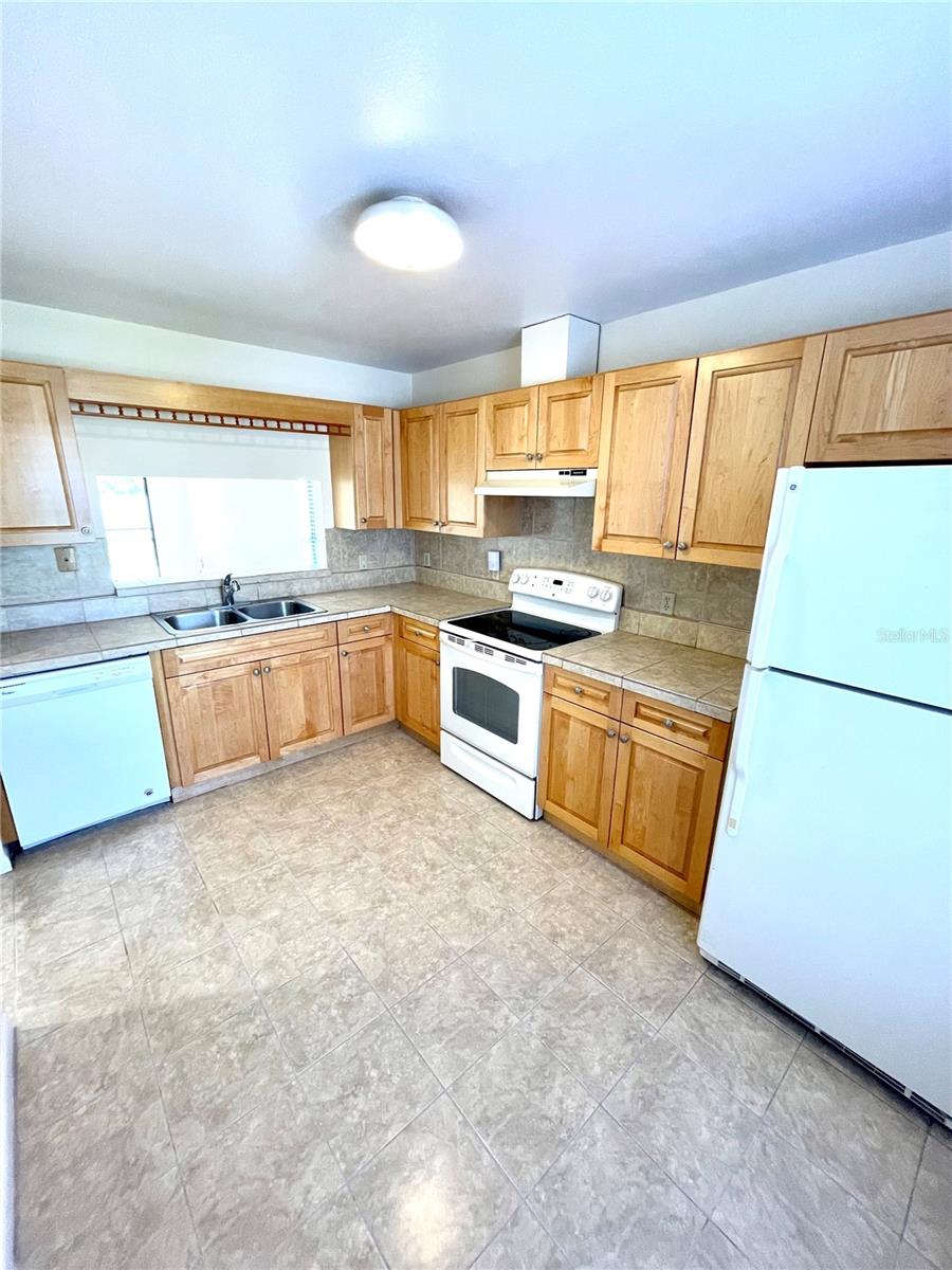 2130 JO AN DR, SARASOTA, FL, 34231