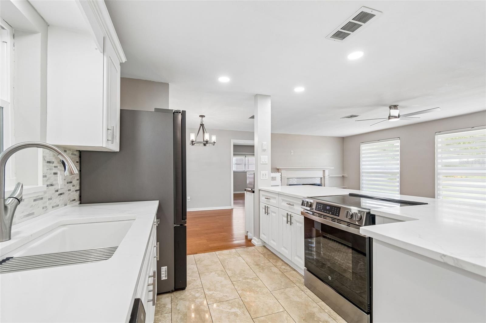 1110 MCCARTY ST, DUNEDIN, FL, 34698