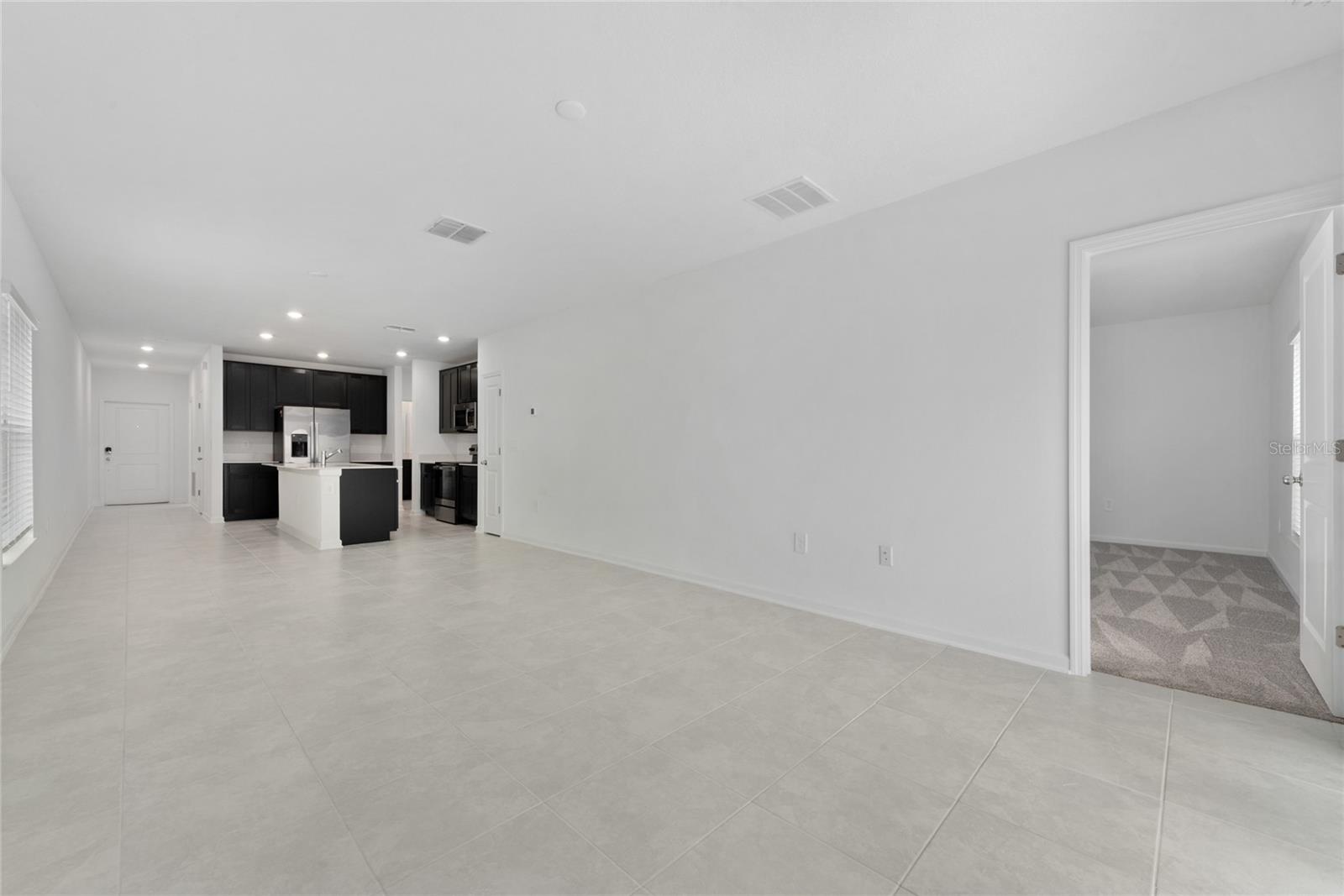2205 AQUIFER LN, DAVENPORT, FL, 33837