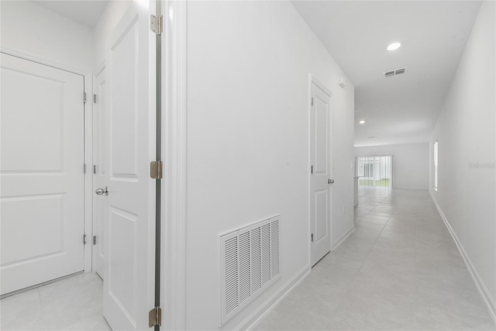 2205 AQUIFER LN, DAVENPORT, FL, 33837