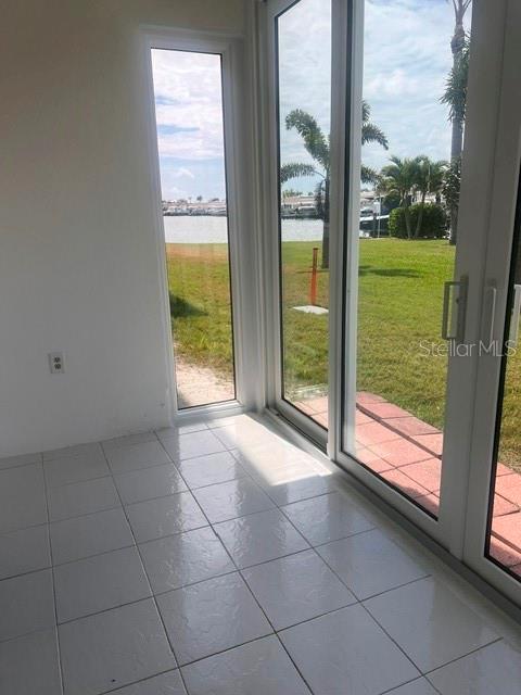 1 BOCA CIEGA POINT BLVD #115, ST PETERSBURG, FL, 33708