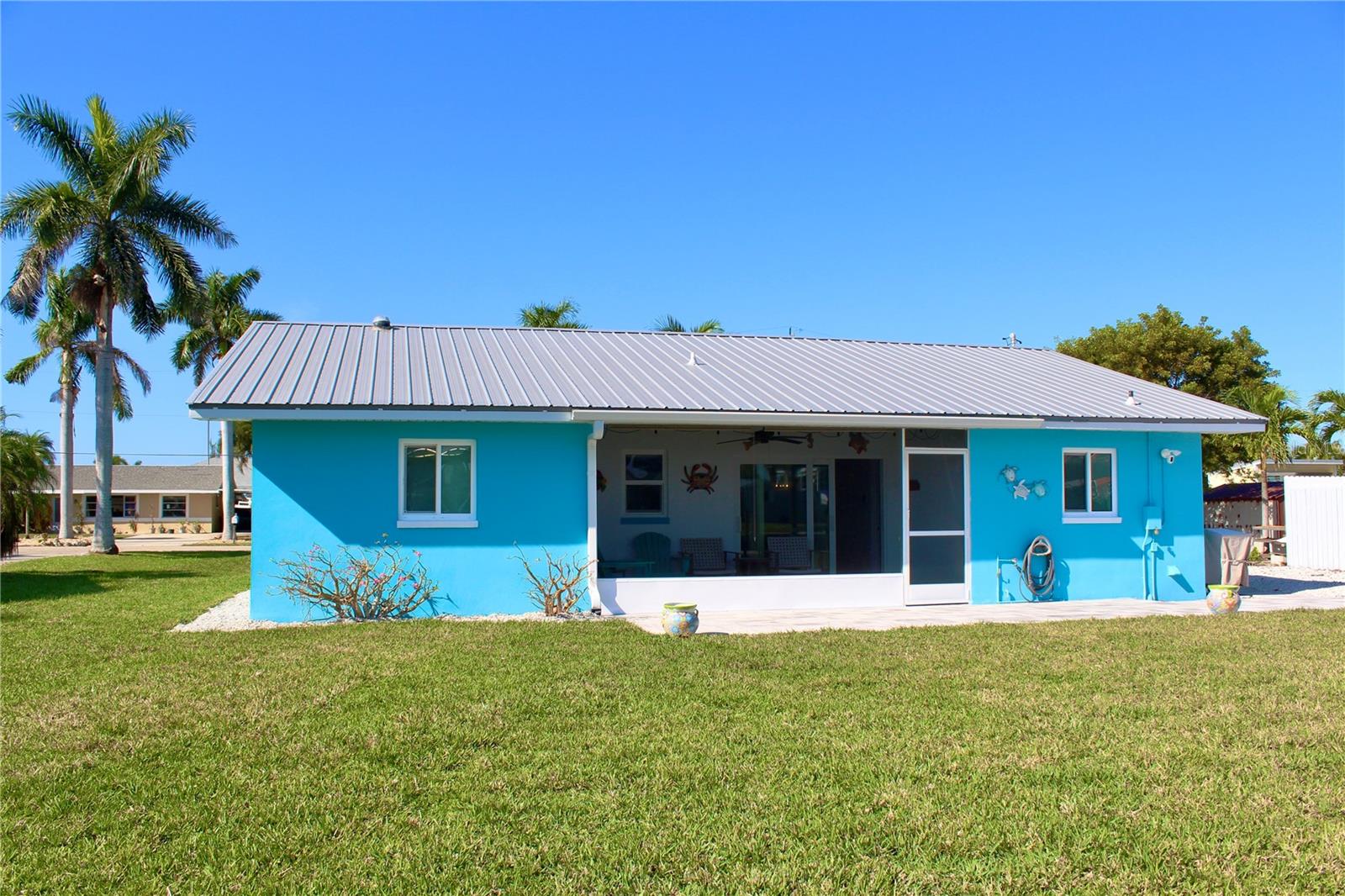 2744 SANDERLING CT, ST JAMES CITY, FL, 33956