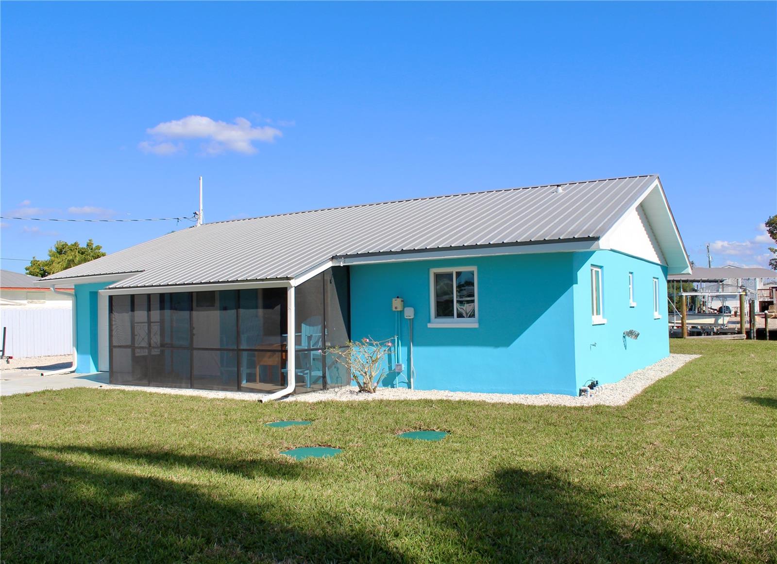 2744 SANDERLING CT, ST JAMES CITY, FL, 33956