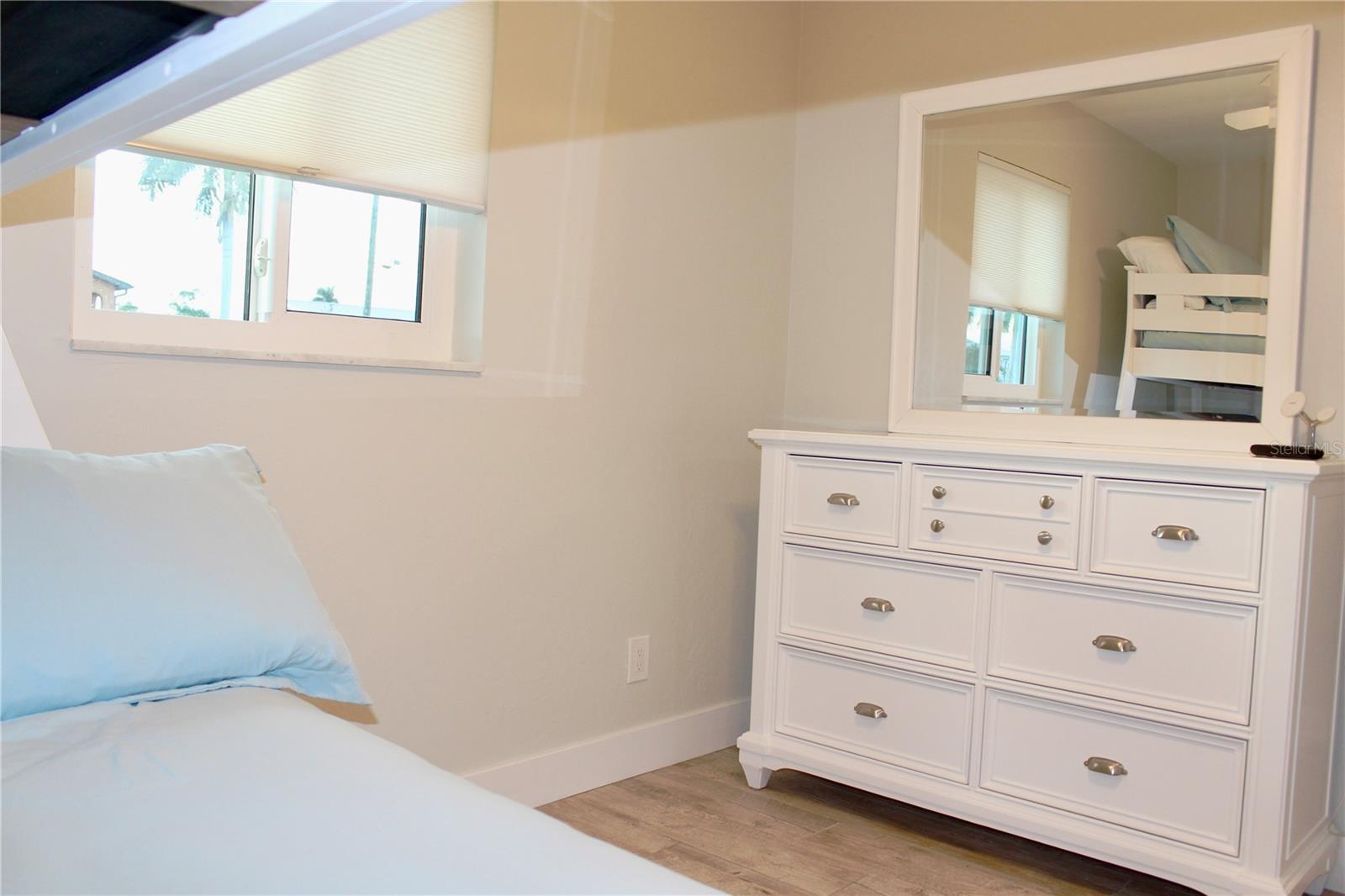 2744 SANDERLING CT, ST JAMES CITY, FL, 33956