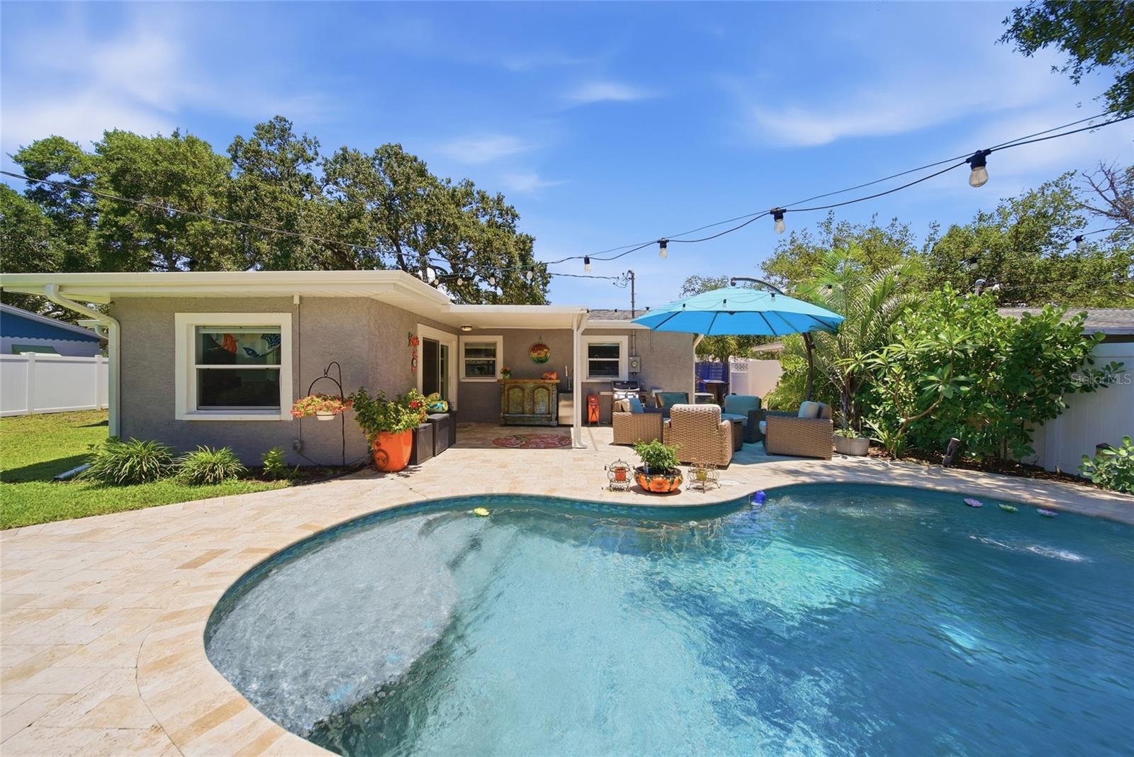 5548 CEDAR ST NE, ST PETERSBURG, FL, 33703