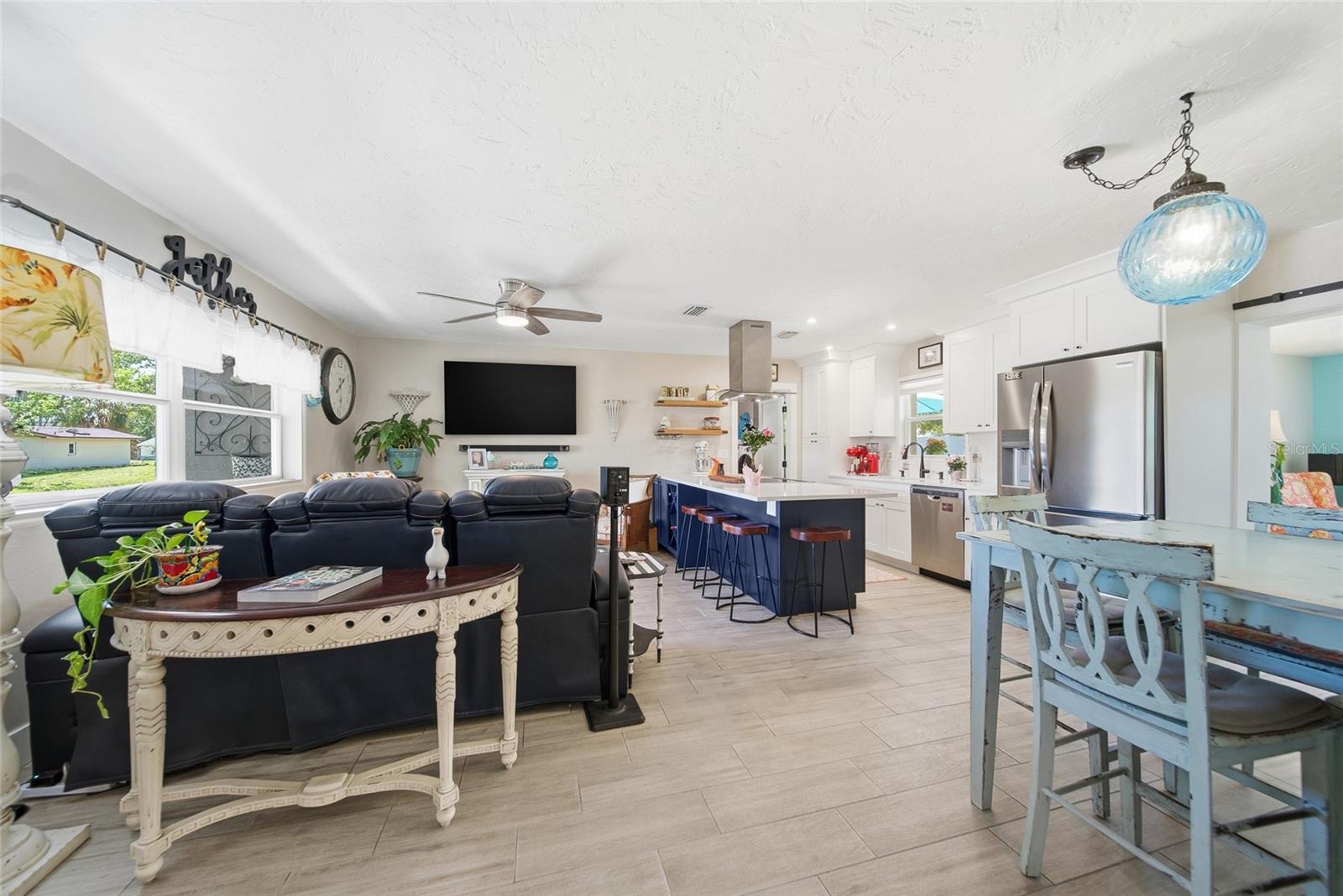5548 CEDAR ST NE, ST PETERSBURG, FL, 33703