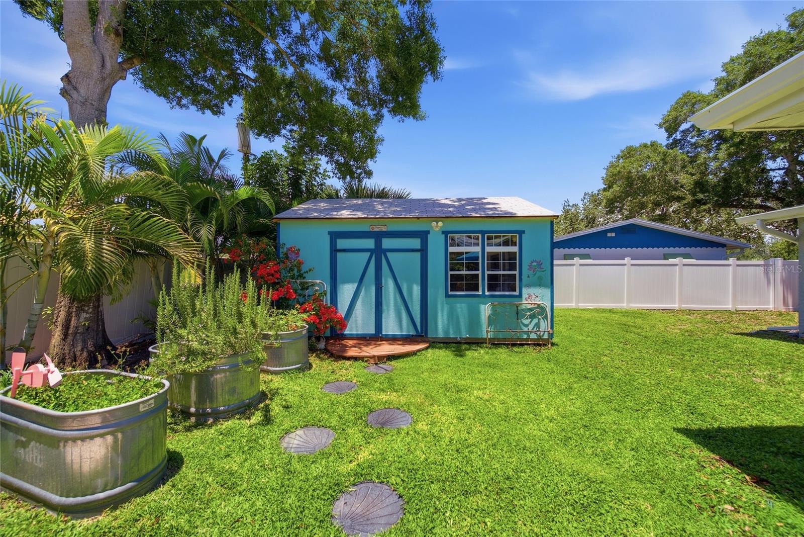 5548 CEDAR ST NE, ST PETERSBURG, FL, 33703