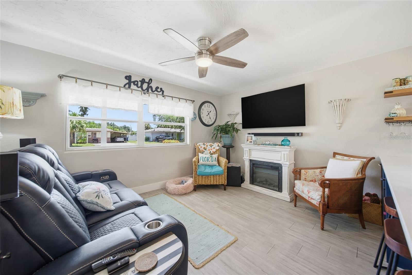 5548 CEDAR ST NE, ST PETERSBURG, FL, 33703