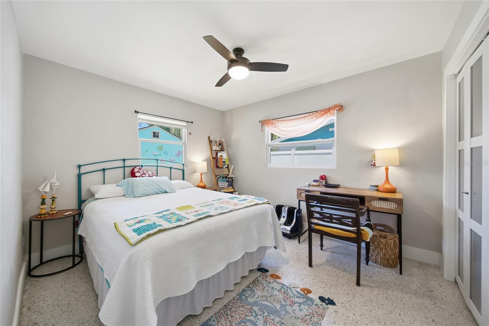 5548 CEDAR ST NE, ST PETERSBURG, FL, 33703