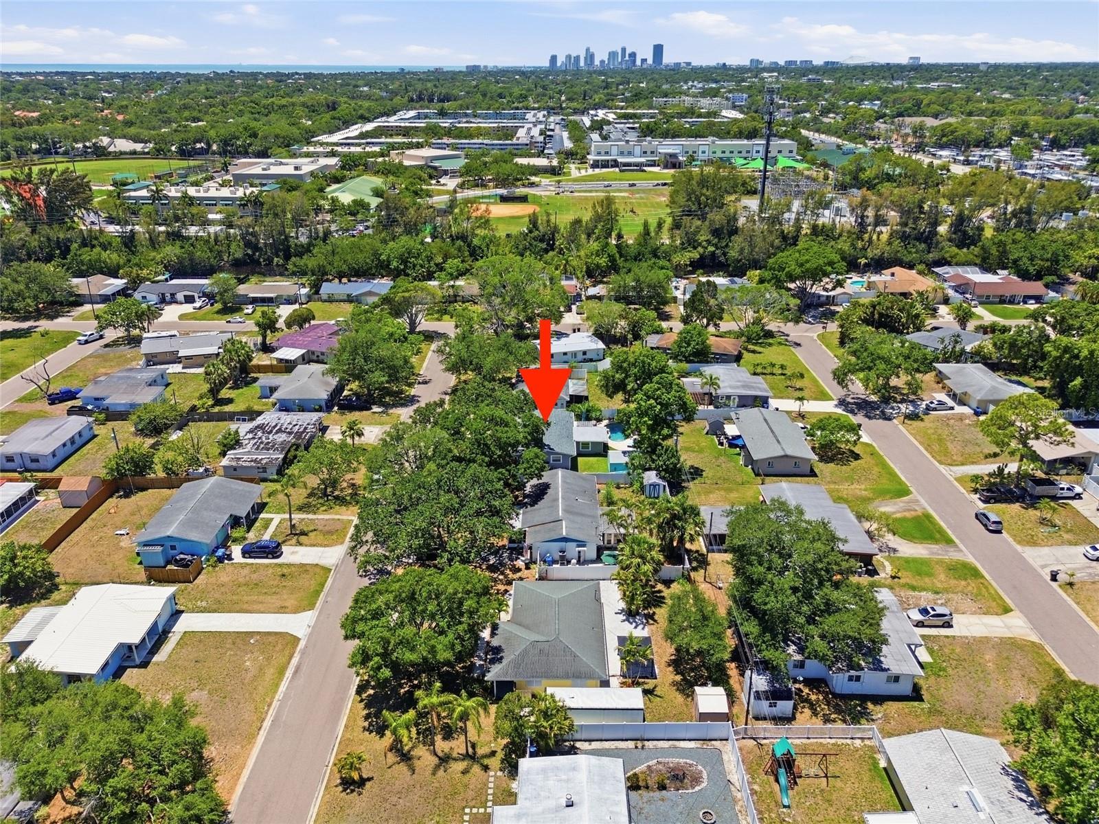 5548 CEDAR ST NE, ST PETERSBURG, FL, 33703