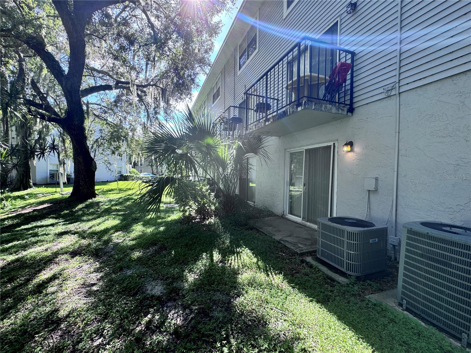 7177 E BANK DR #102, TAMPA, FL, 33617
