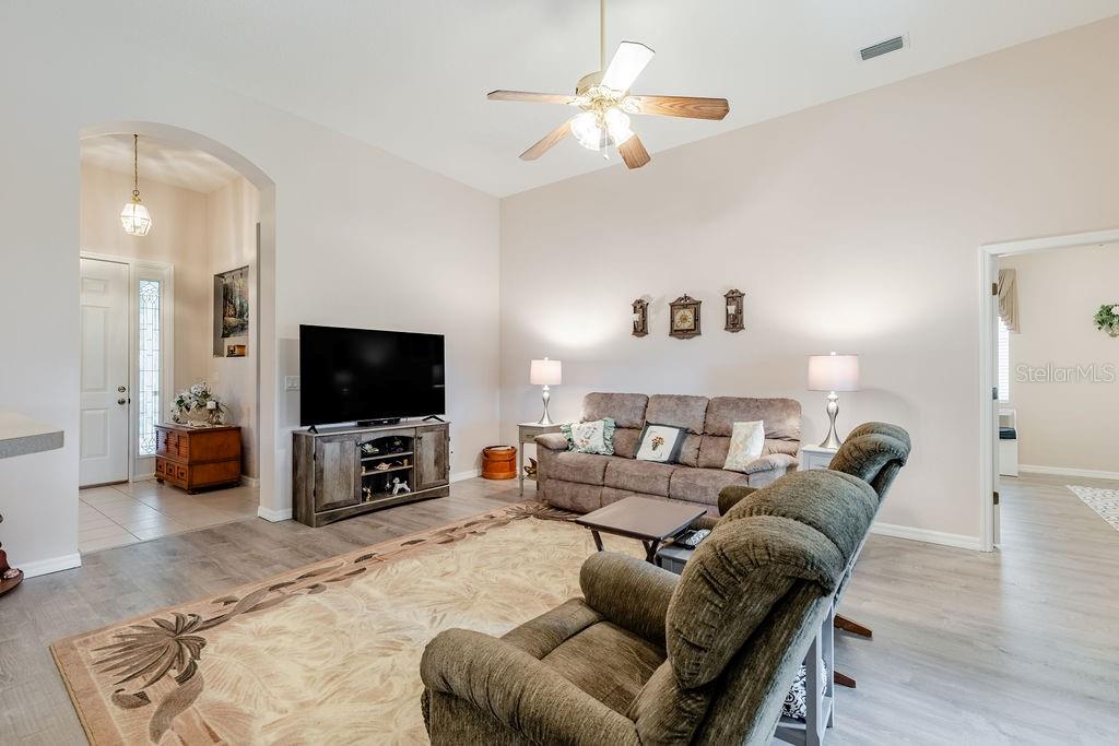 3370 SAINT LUCIA CT, TAVARES, FL, 32778