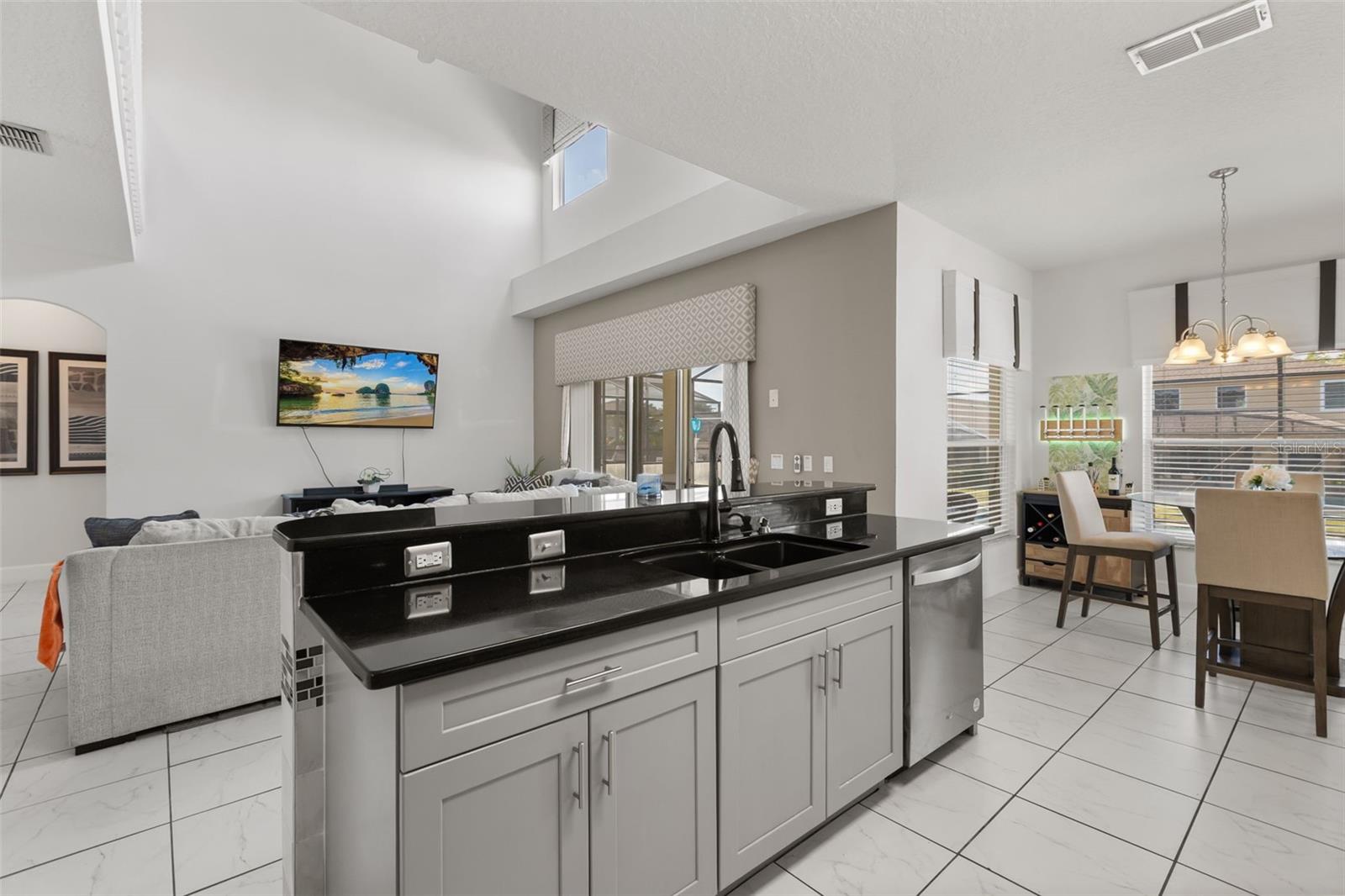 163 HIGHGATE PARK BLVD, DAVENPORT, FL, 33897