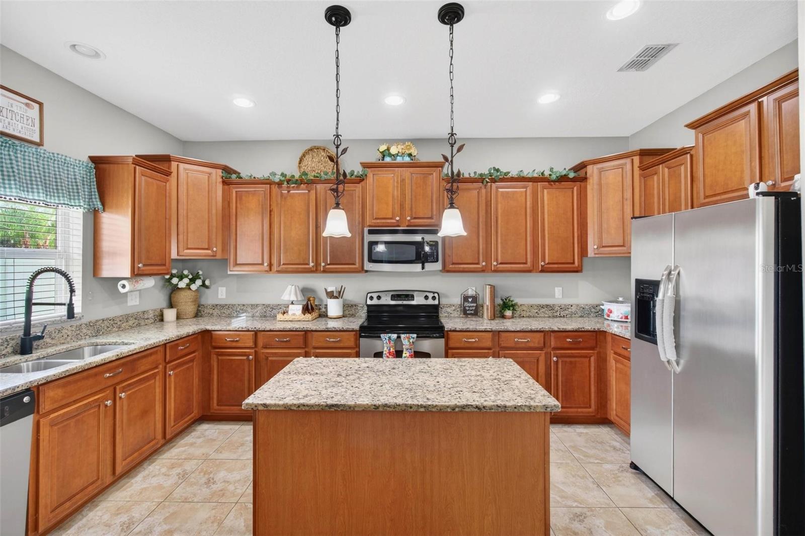 18021 ATHERSTONE TRL, LAND O LAKES, FL, 34638
