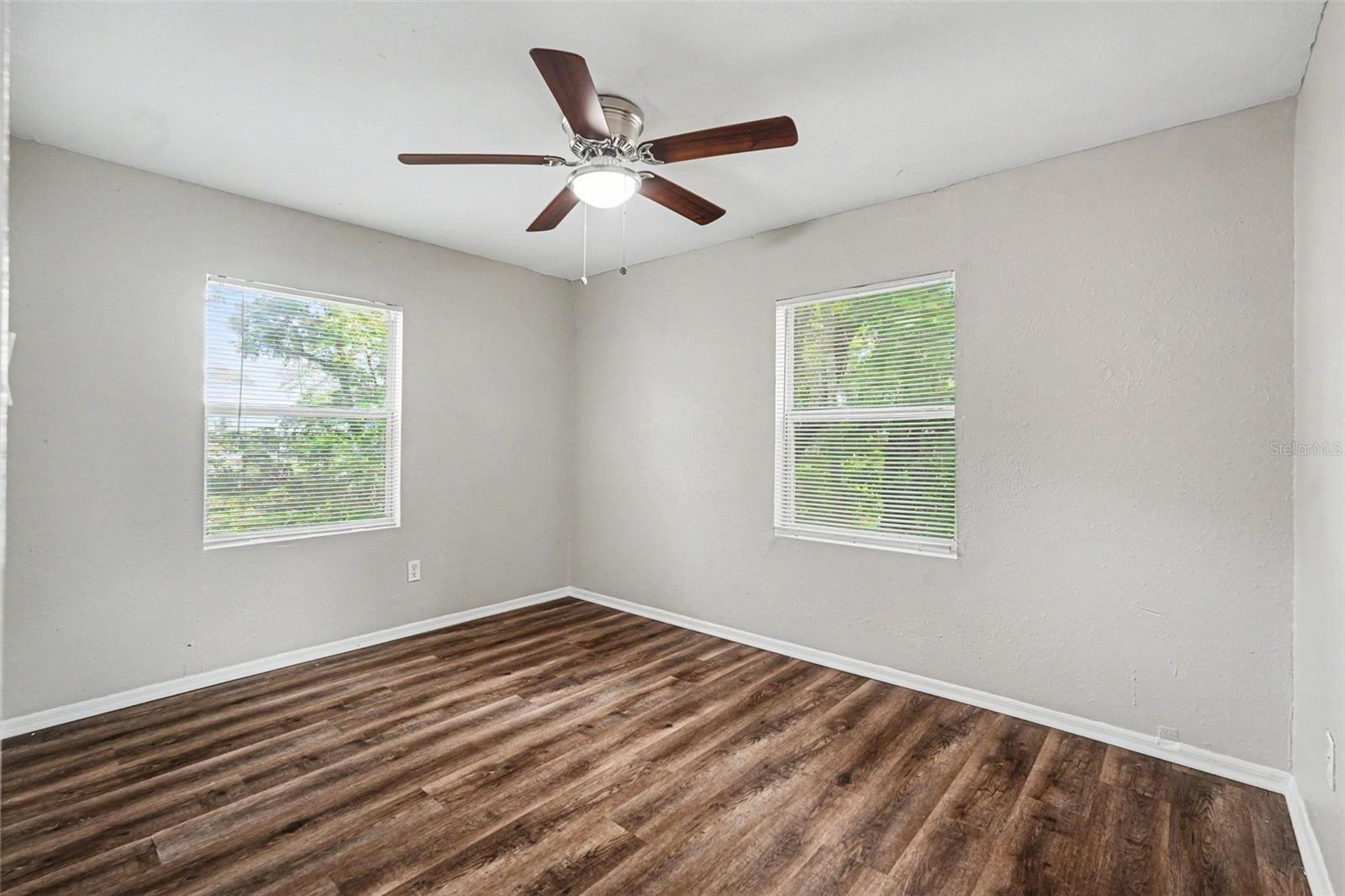 828 E 145TH AVE, TAMPA, FL, 33613
