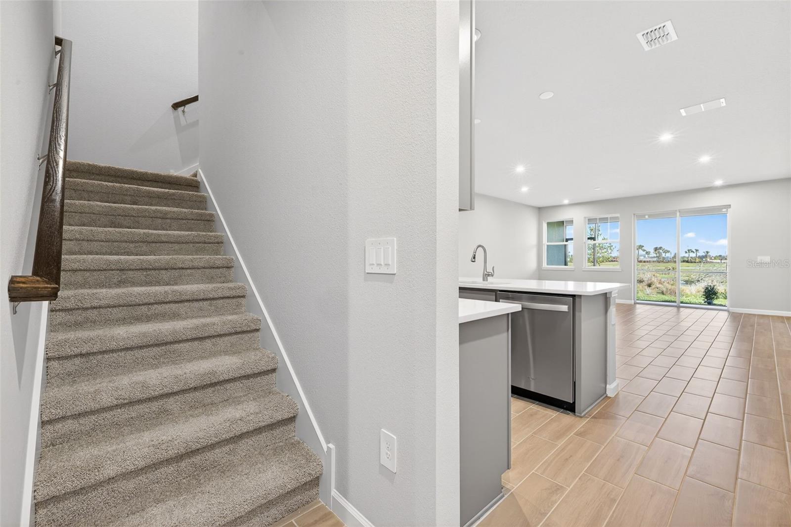 9148 AURELIA AVE, PARRISH, FL, 34219