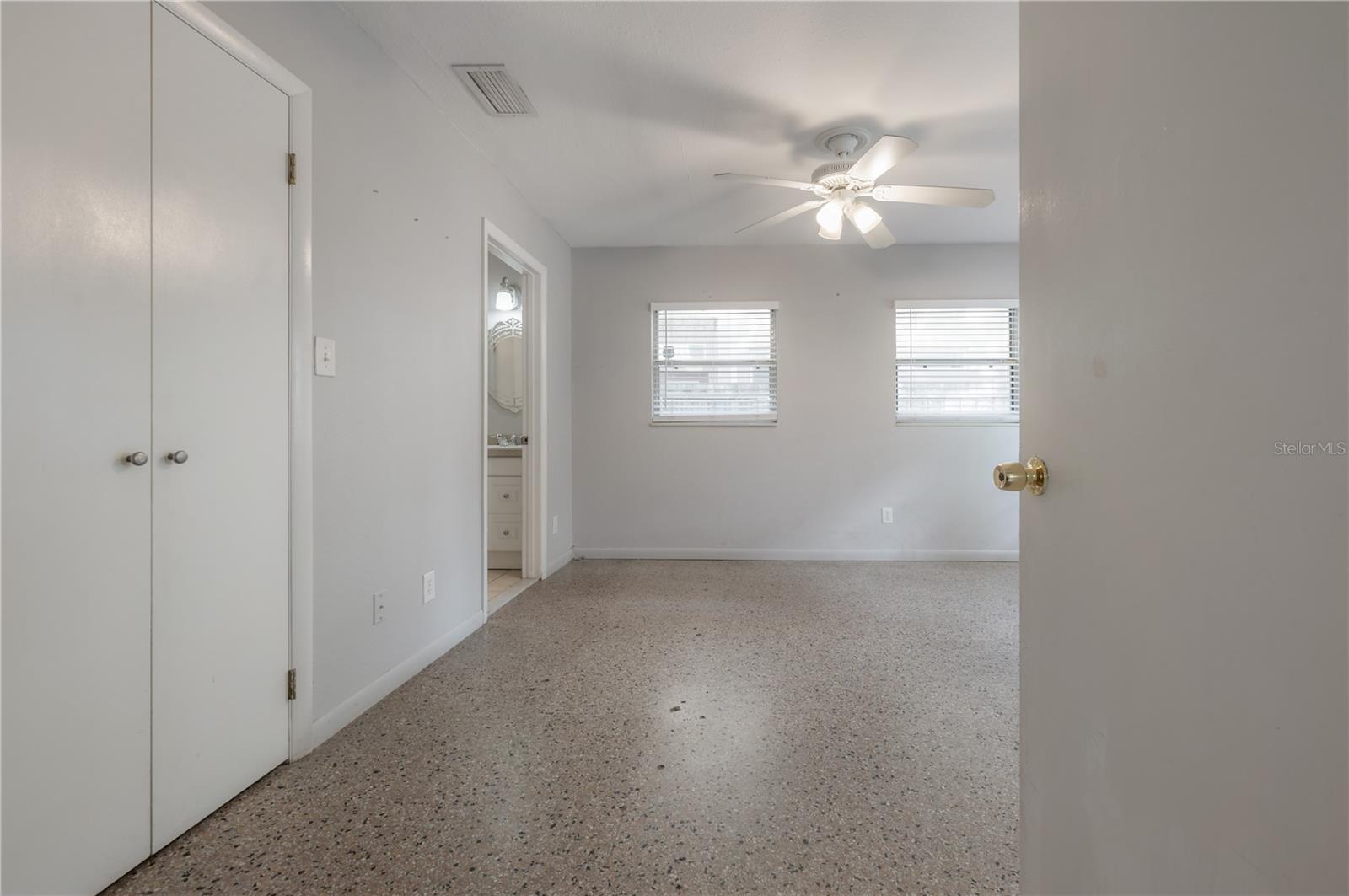 510 S LINCOLN AVE, TAMPA, FL, 33609