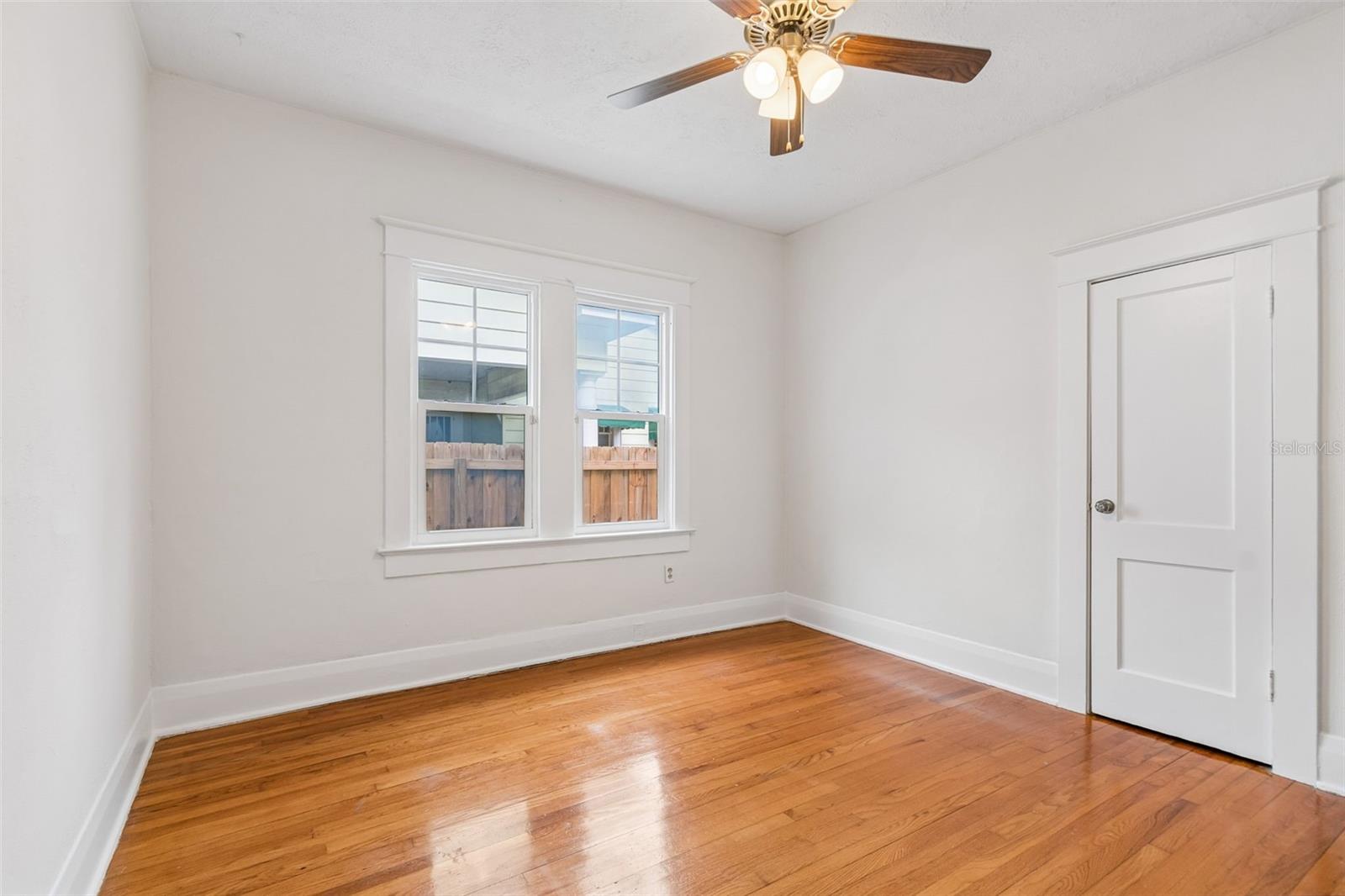 2434 W PROSPECT RD, TAMPA, FL, 33629