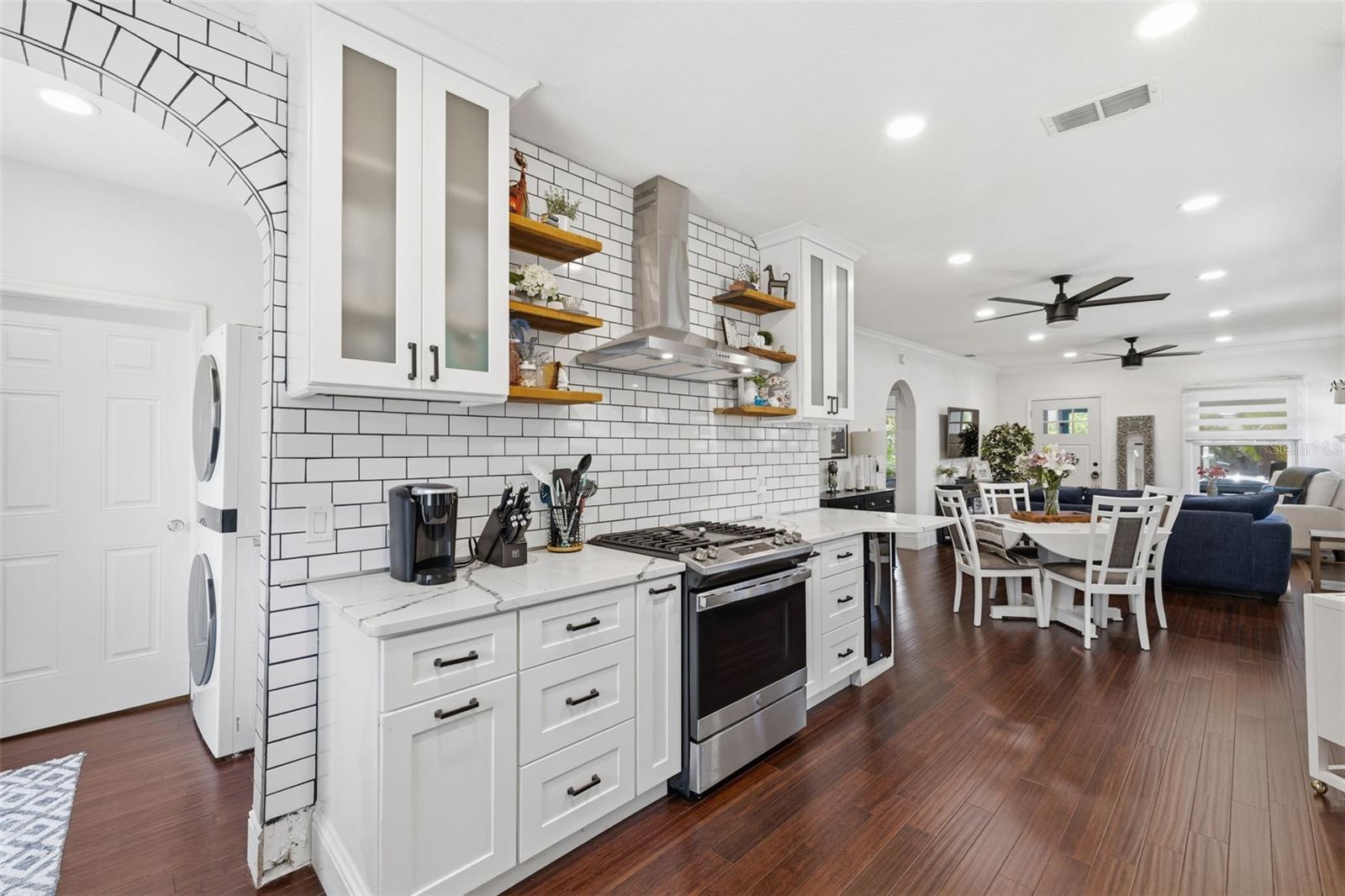 2237 14TH AVE N, ST PETERSBURG, FL, 33713