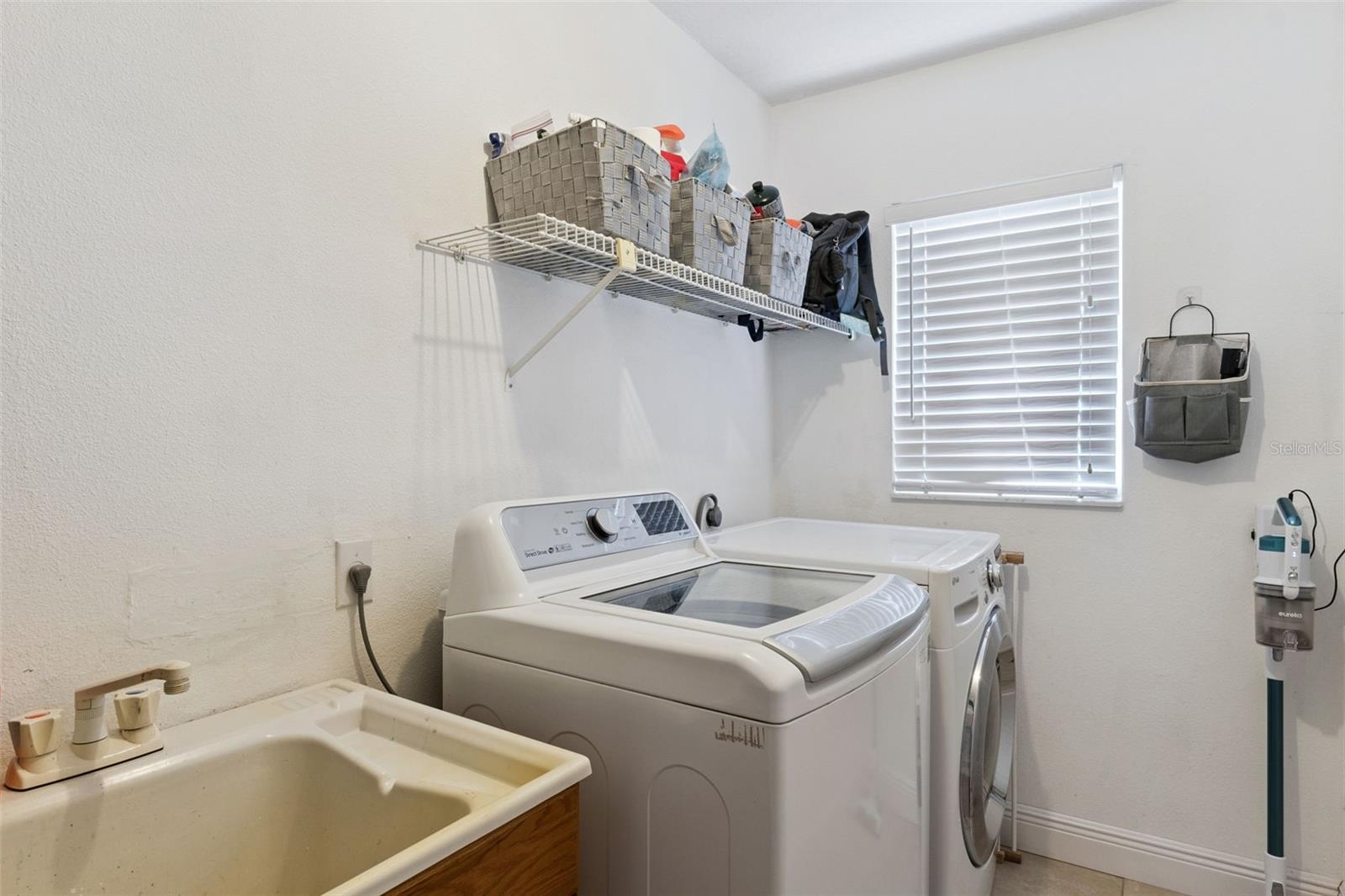 3883 KINGSTON OAKS CV, OVIEDO, FL, 32765