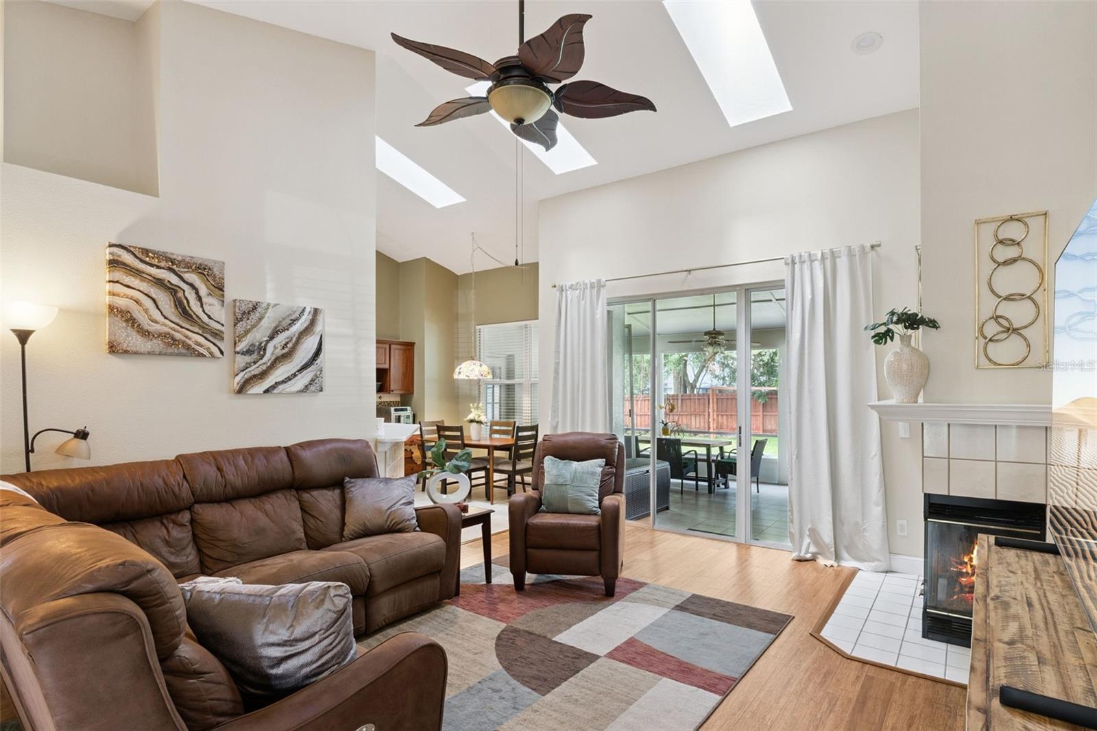 3883 KINGSTON OAKS CV, OVIEDO, FL, 32765