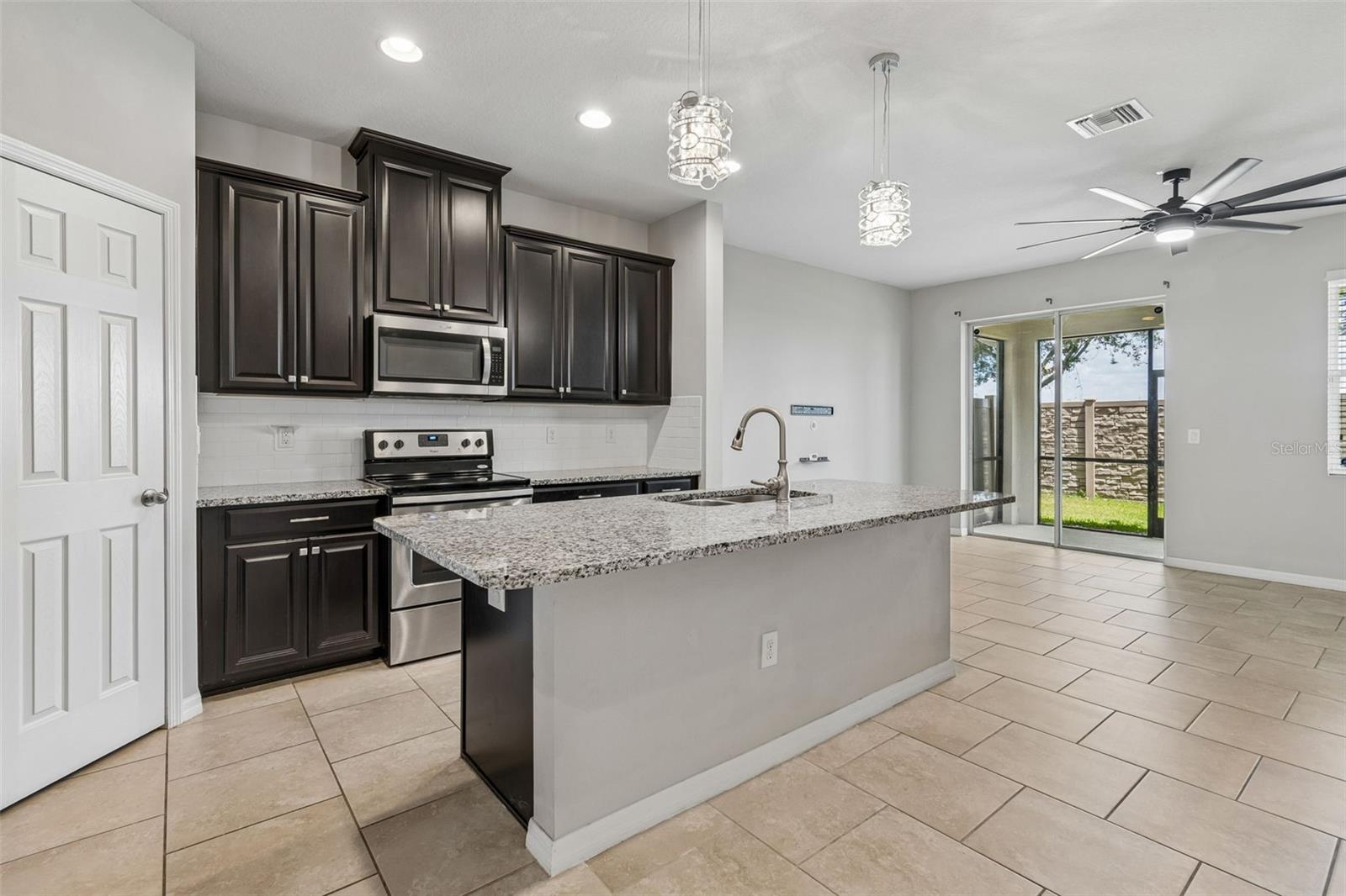 18843 ULMUS ST, LUTZ, FL, 33558