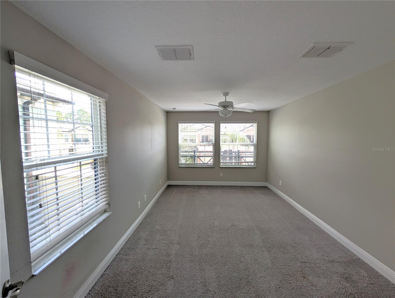 11451 CROWNED SPARROW LN, TAMPA, FL, 33626